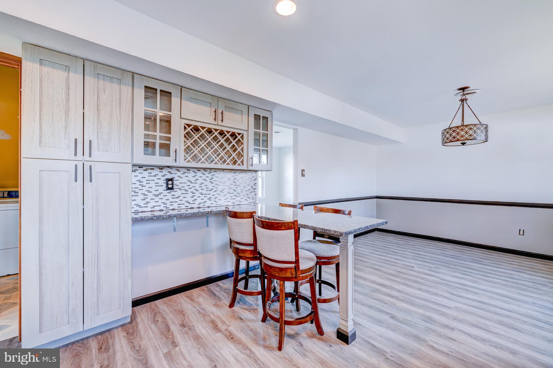 SALEM POINT - Residential