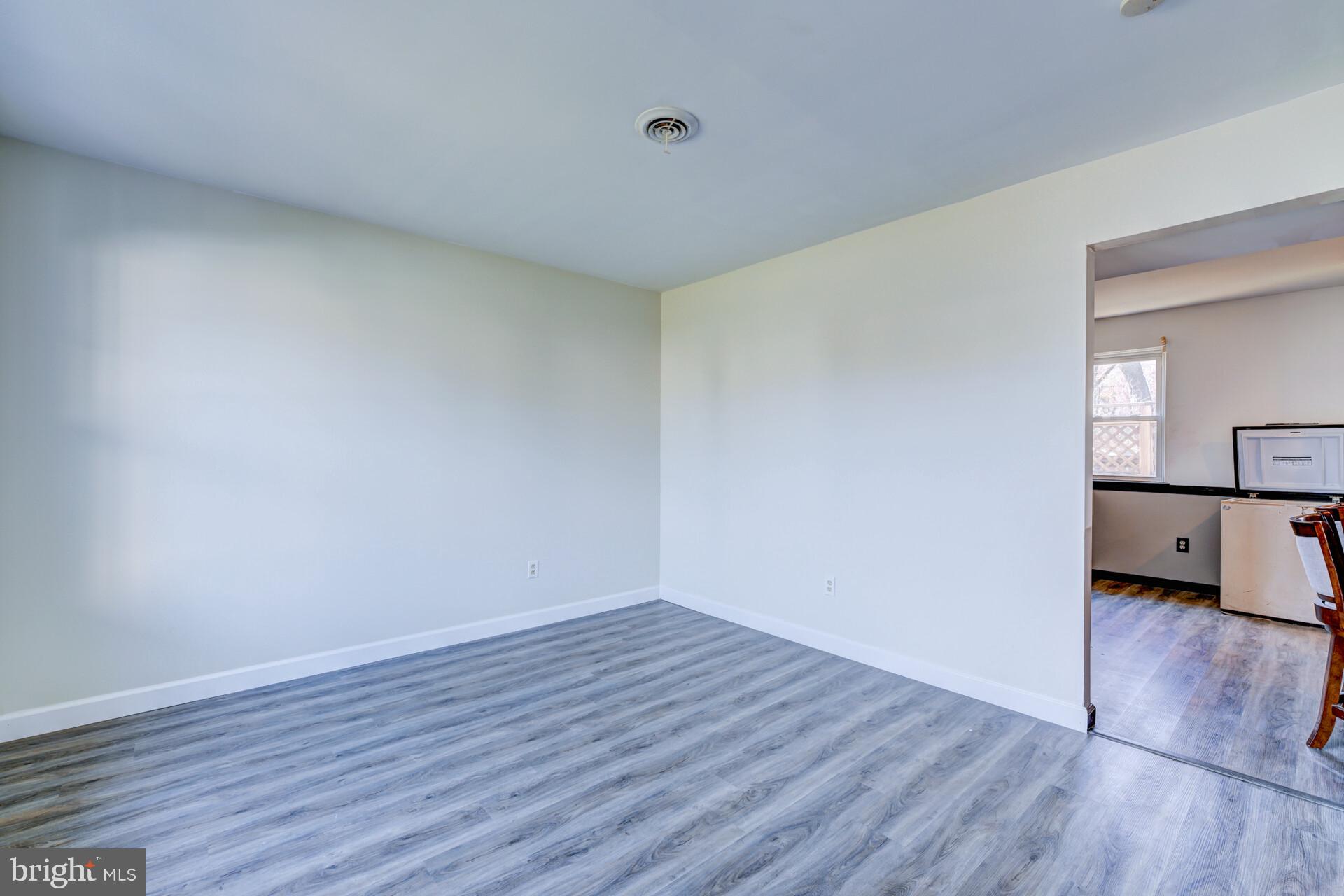 SALEM POINT - Residential