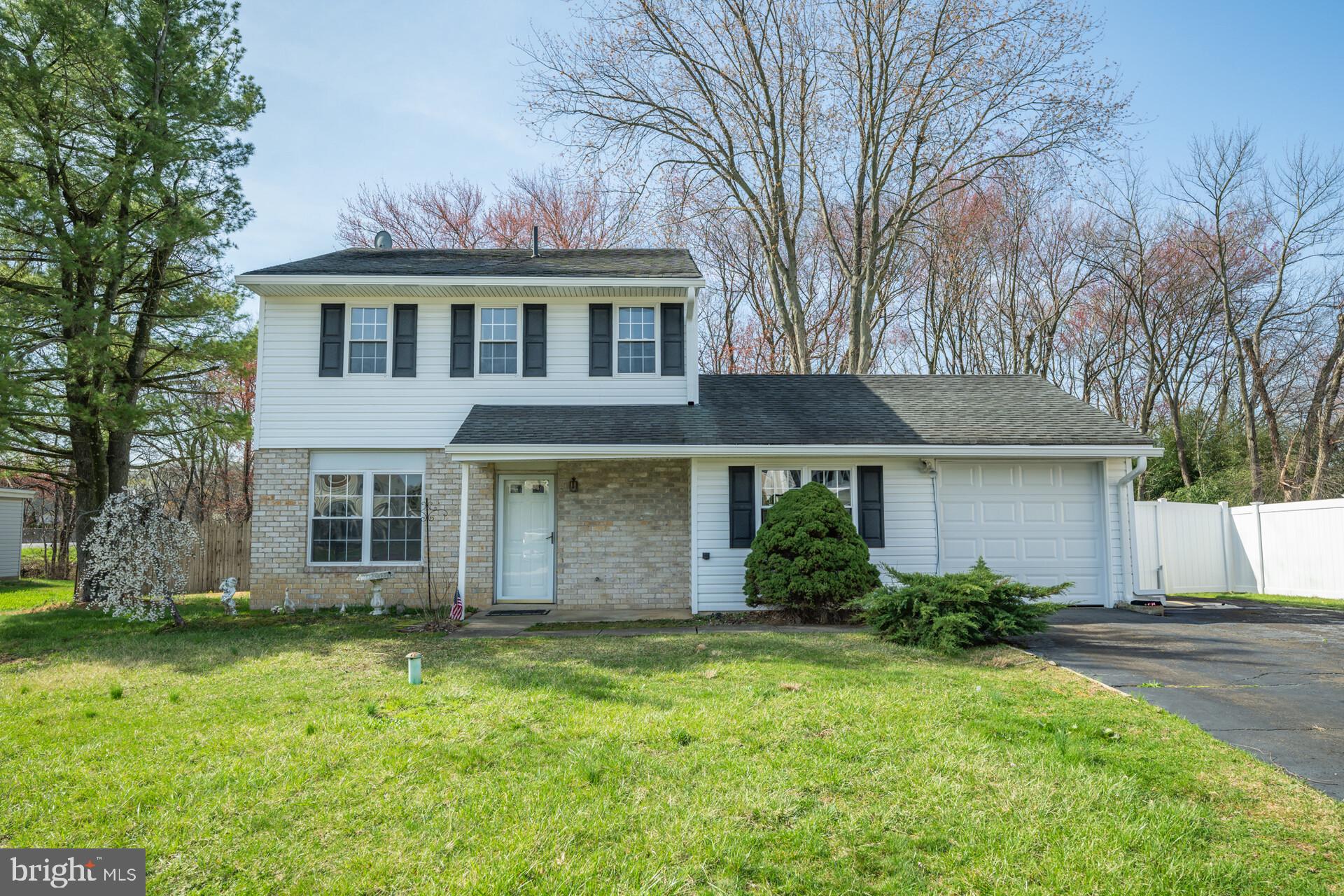 SALEM POINT - Residential