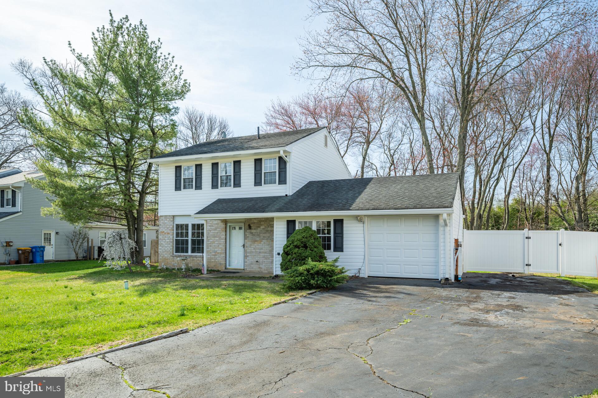 SALEM POINT - Residential