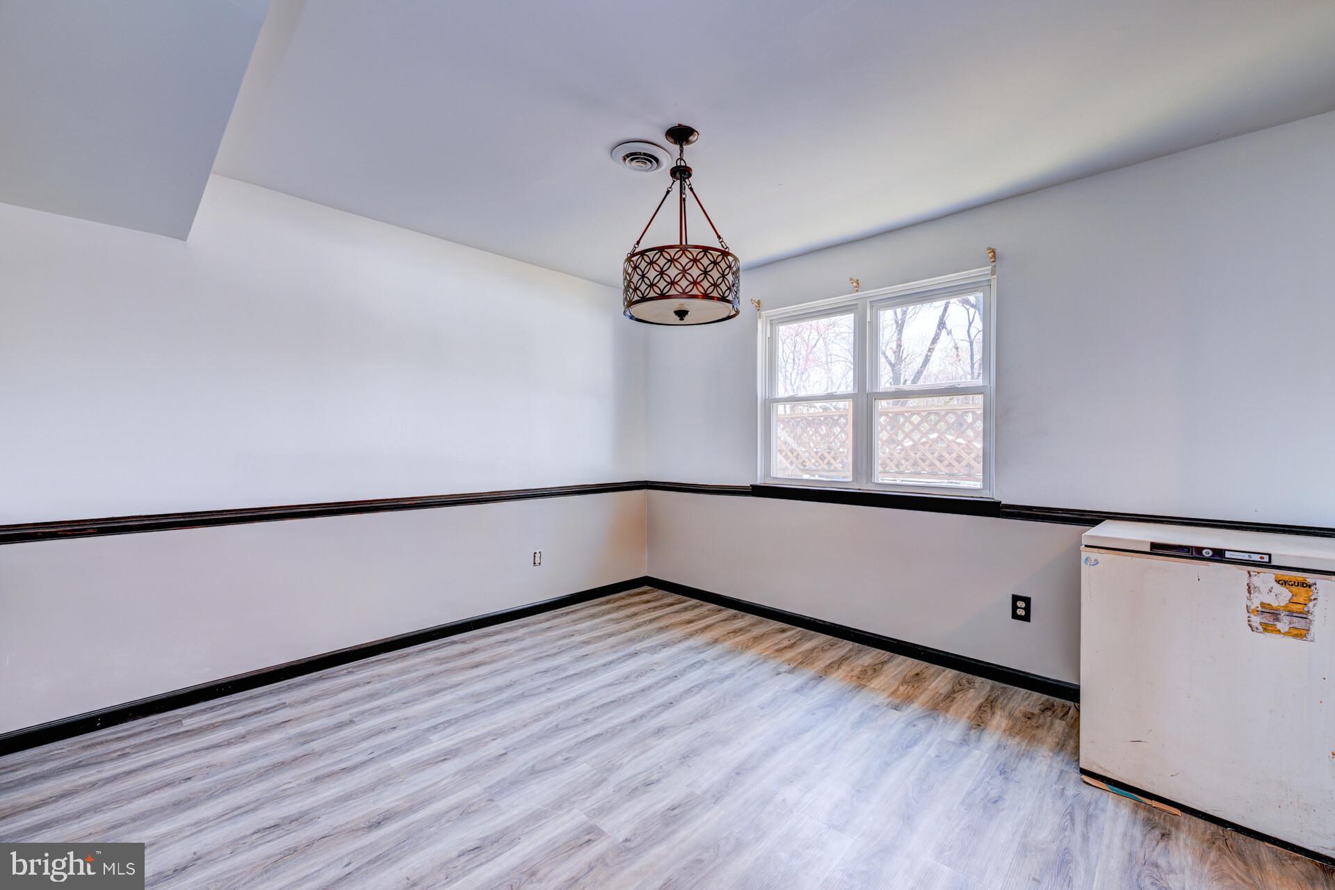 SALEM POINT - Residential