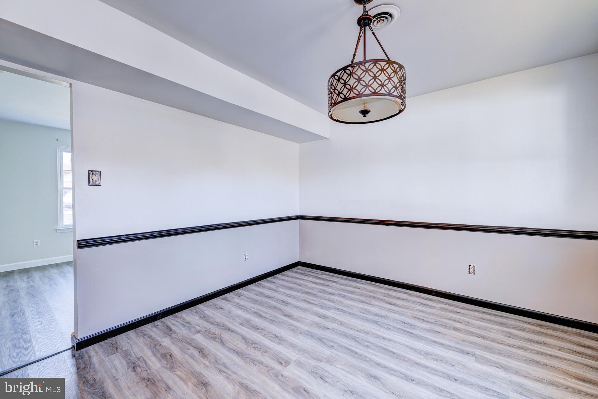 SALEM POINT - Residential