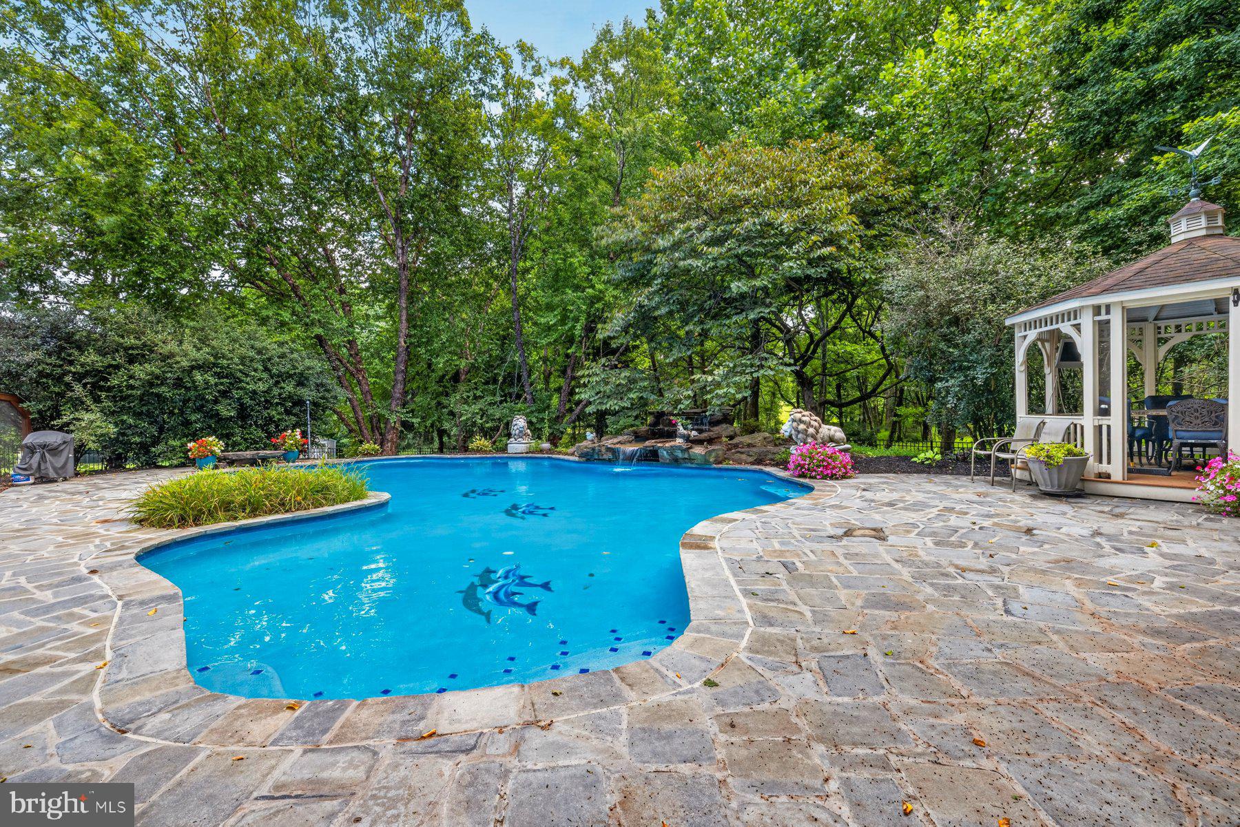 6351 TROUT STREAM DRIVE