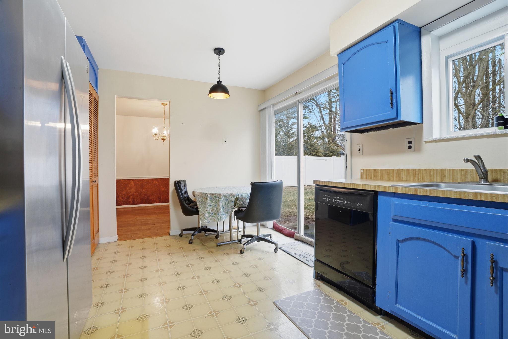 NEWTOWN CROSSING - Residential