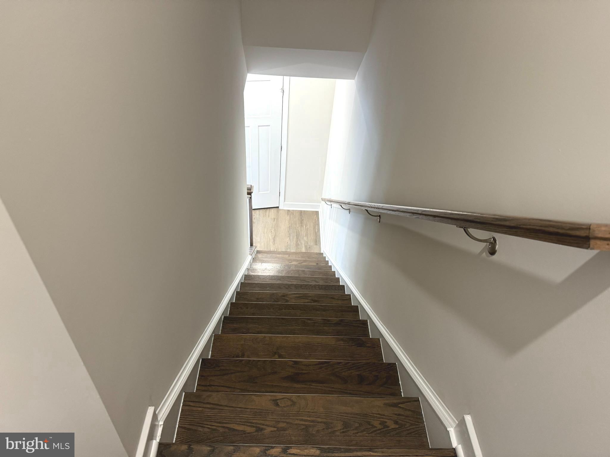 LAKE LINGANORE - Residential Lease