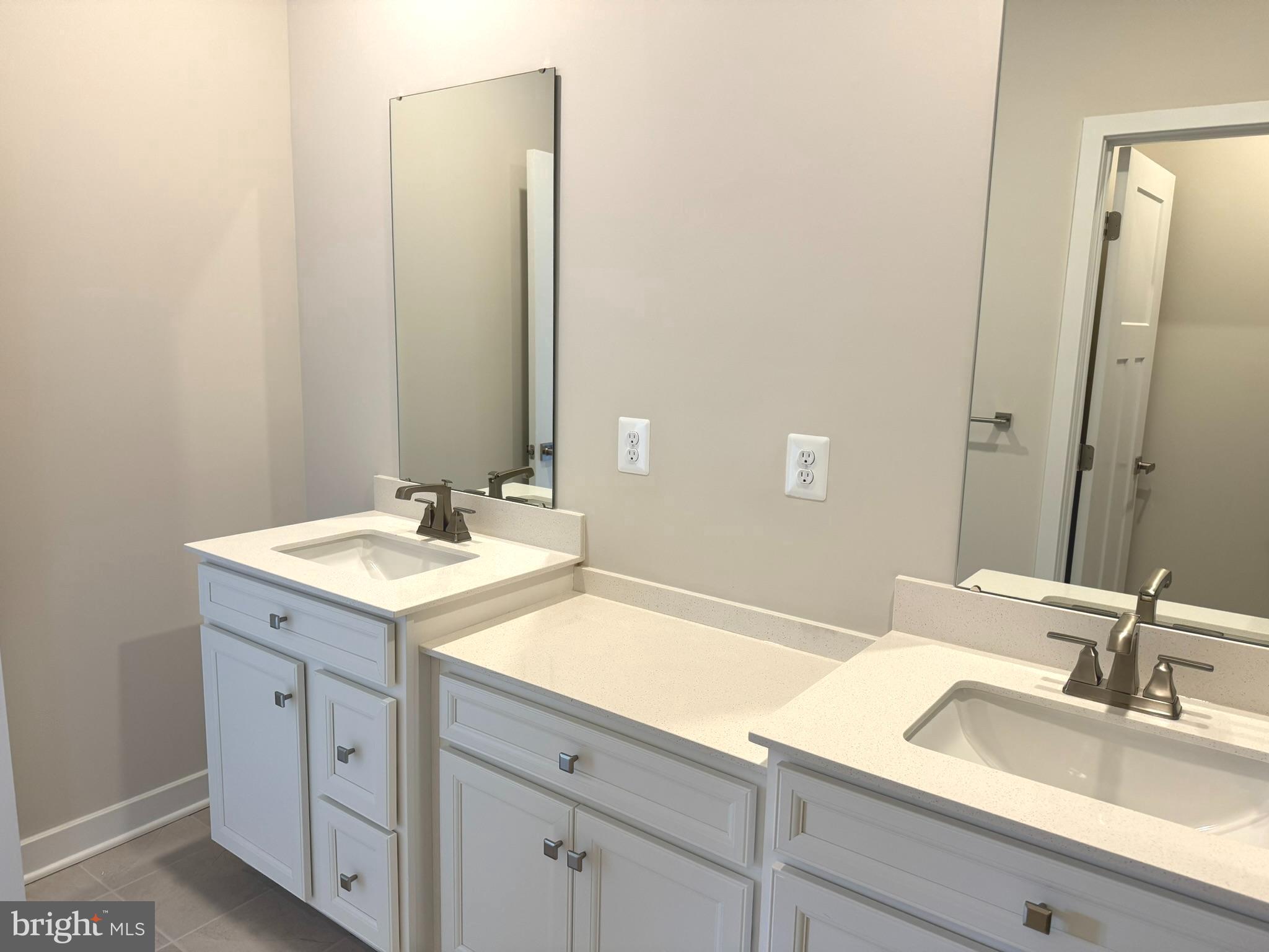 LAKE LINGANORE - Residential Lease