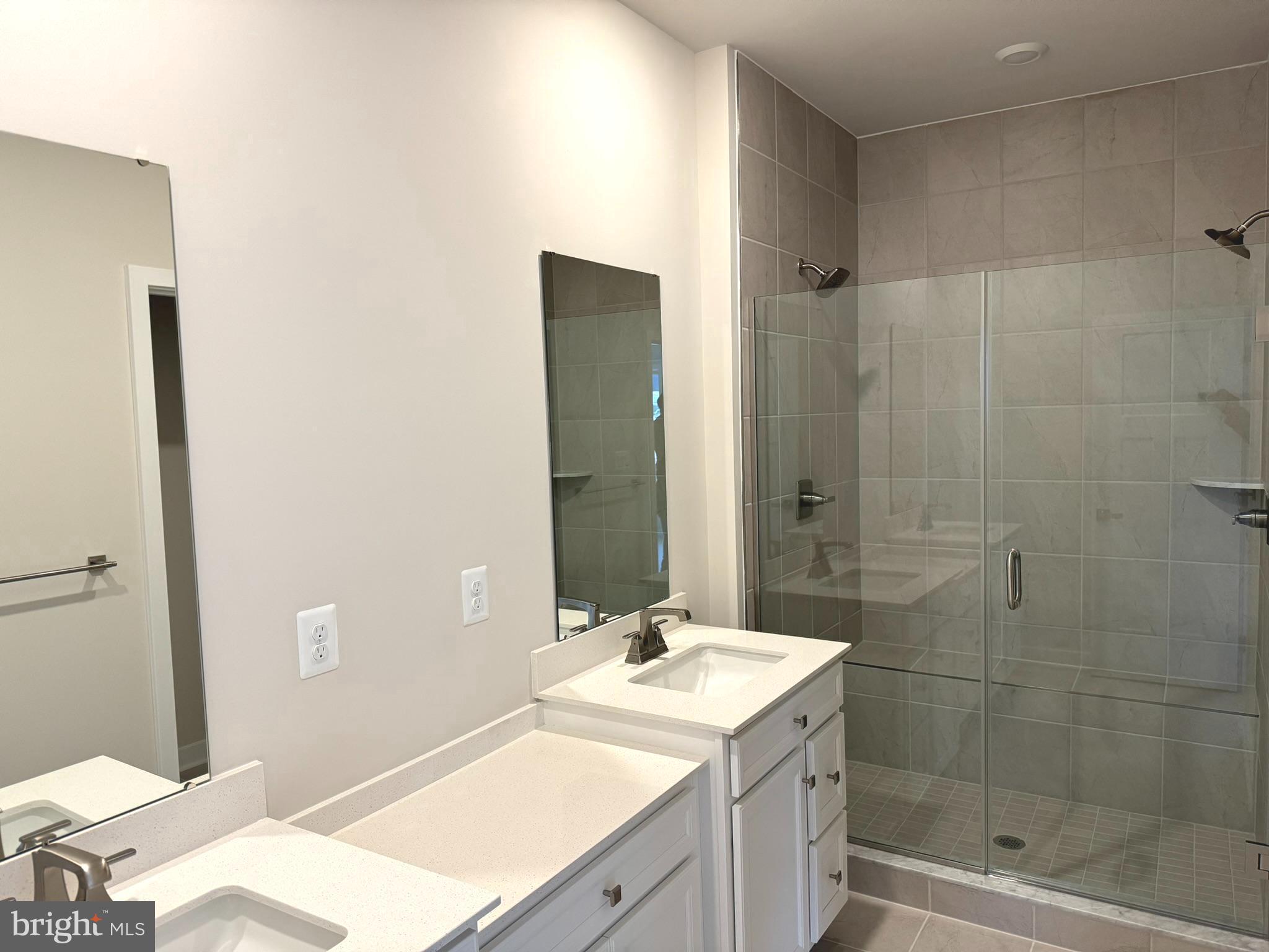 LAKE LINGANORE - Residential Lease