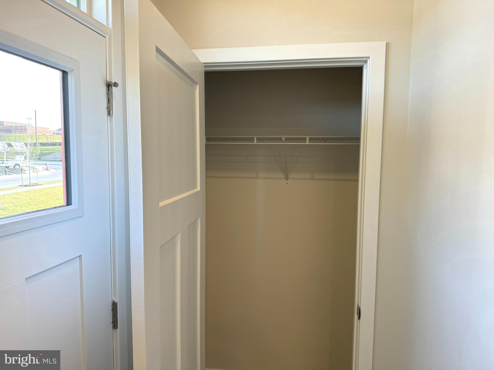 LAKE LINGANORE - Residential Lease