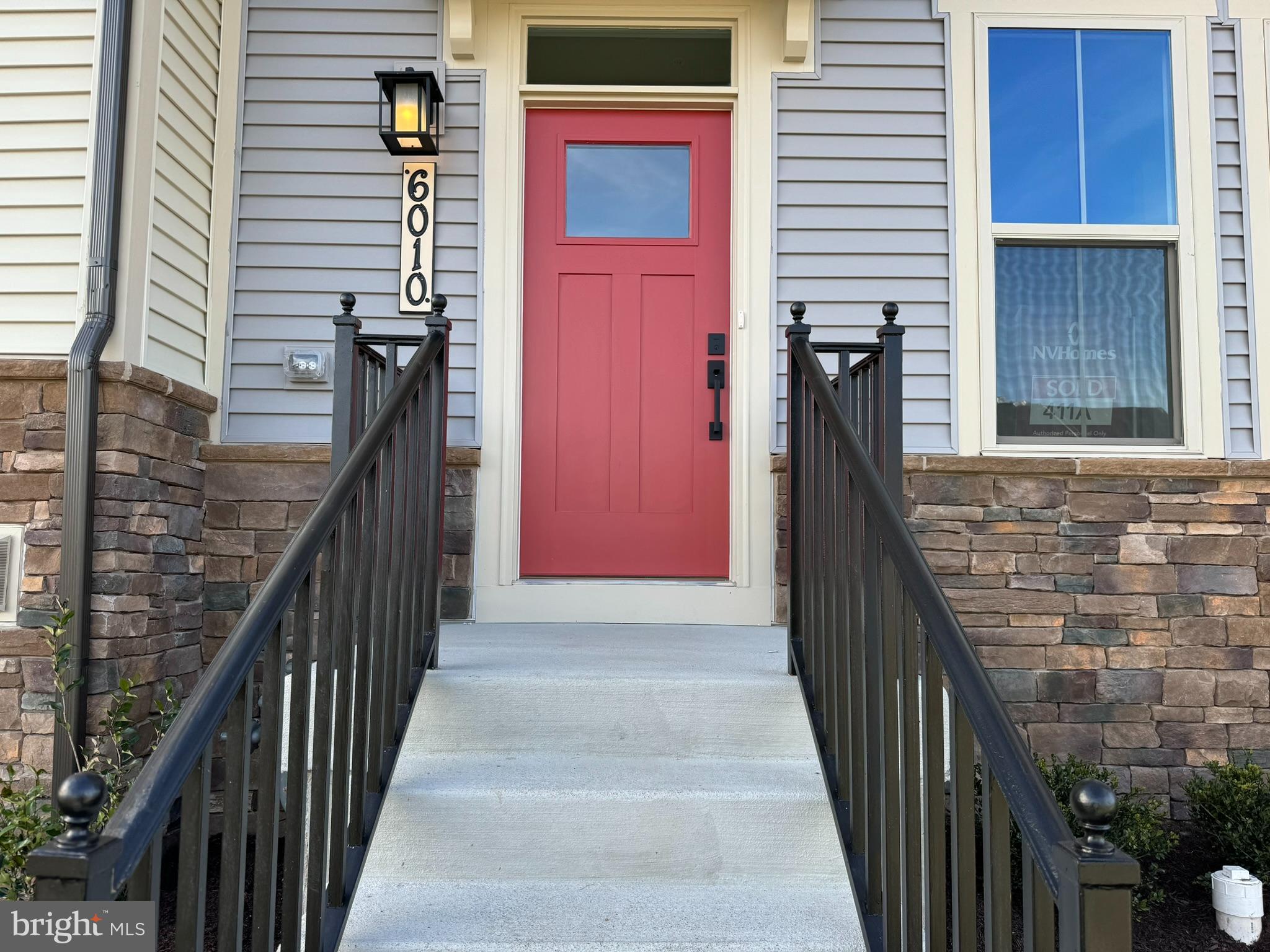 LAKE LINGANORE - Residential Lease