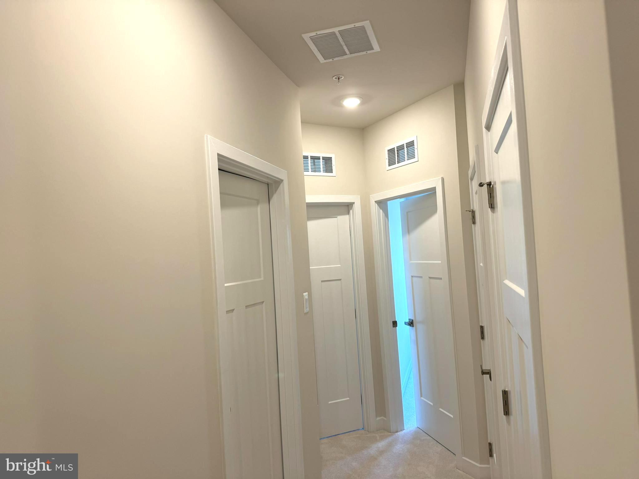 LAKE LINGANORE - Residential Lease