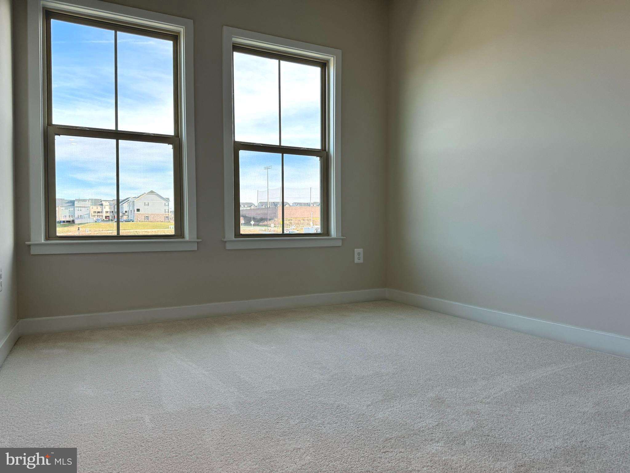 LAKE LINGANORE - Residential Lease