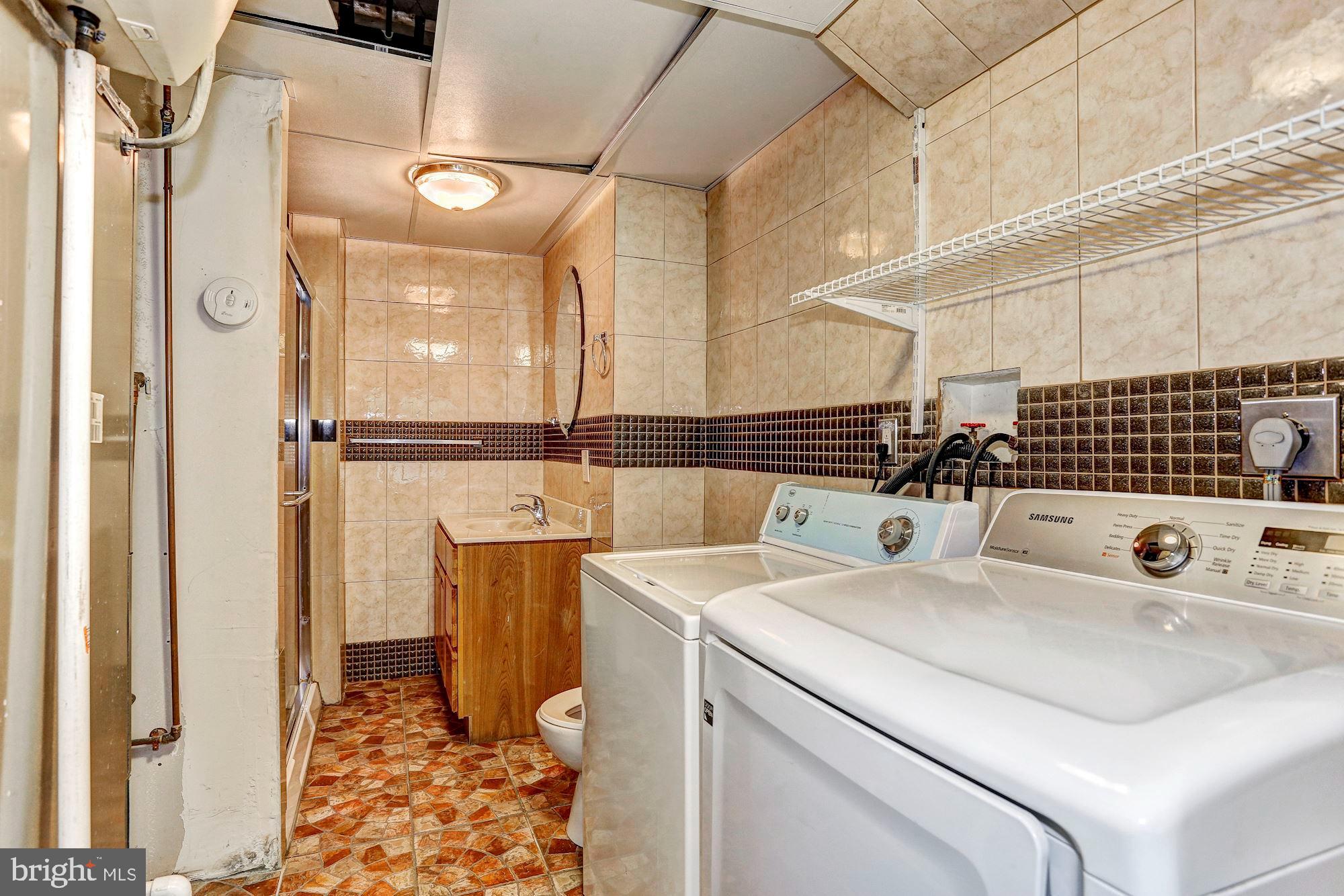 OWEN BROWN ESTATES - Residential Lease