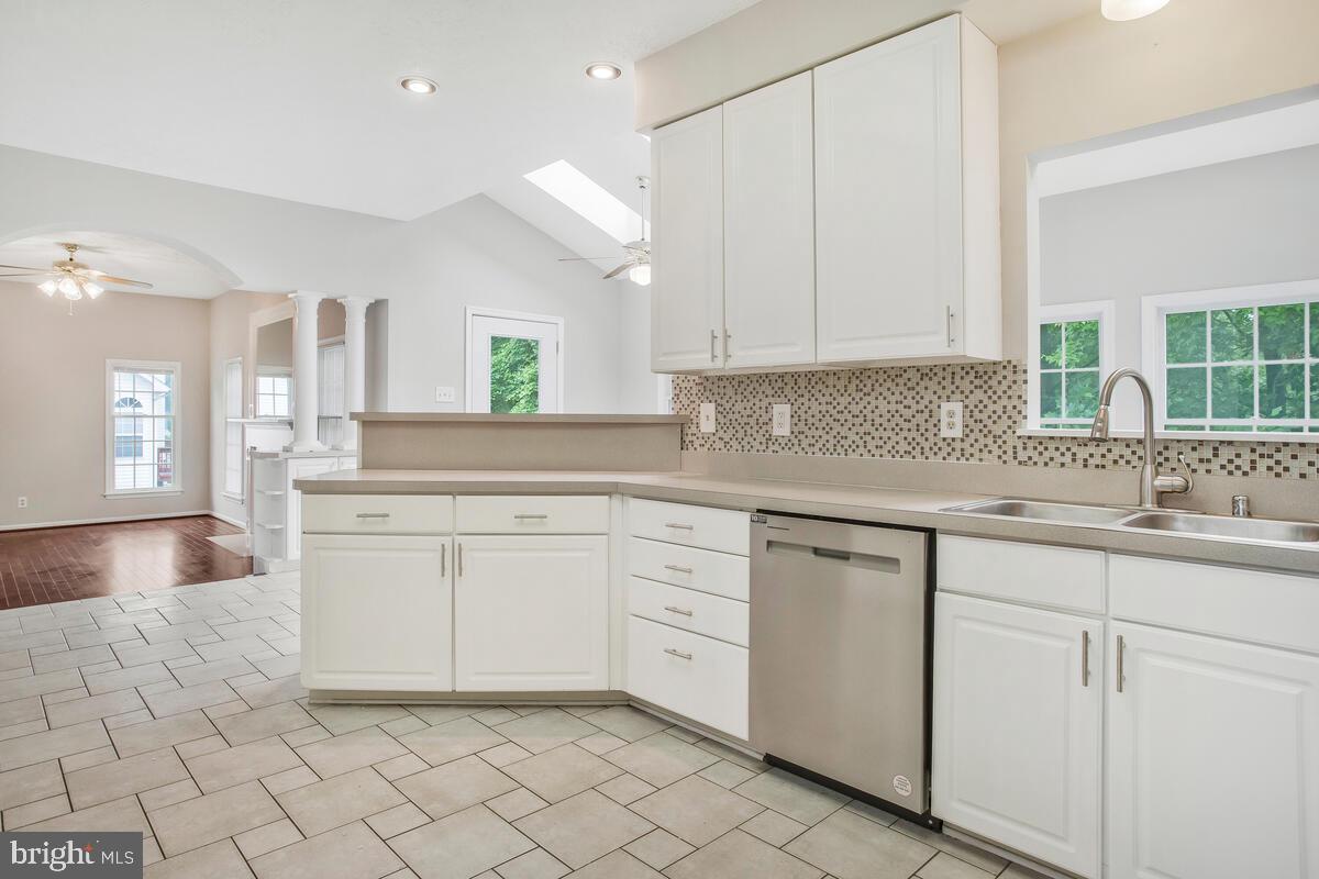 LYONSWOOD - Residential Lease