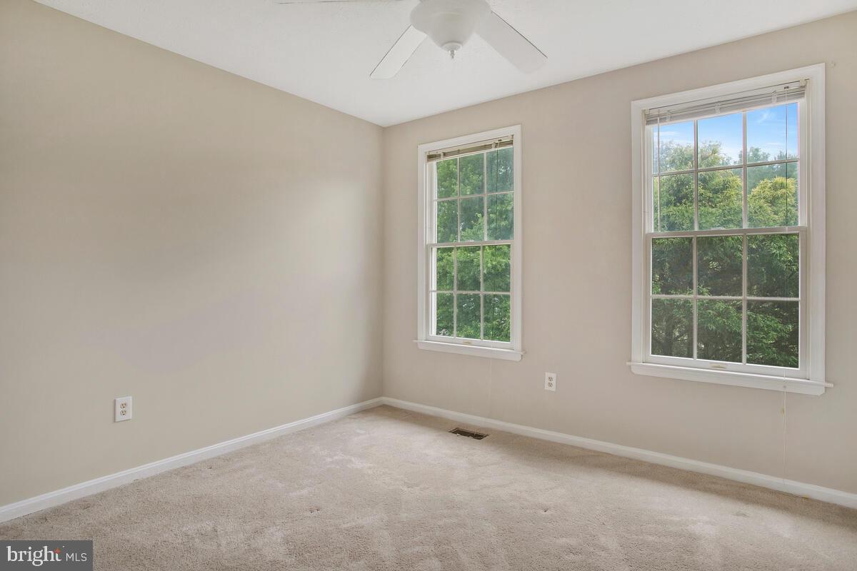 LYONSWOOD - Residential Lease