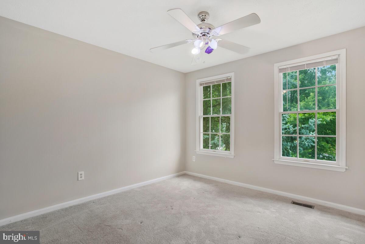 LYONSWOOD - Residential Lease