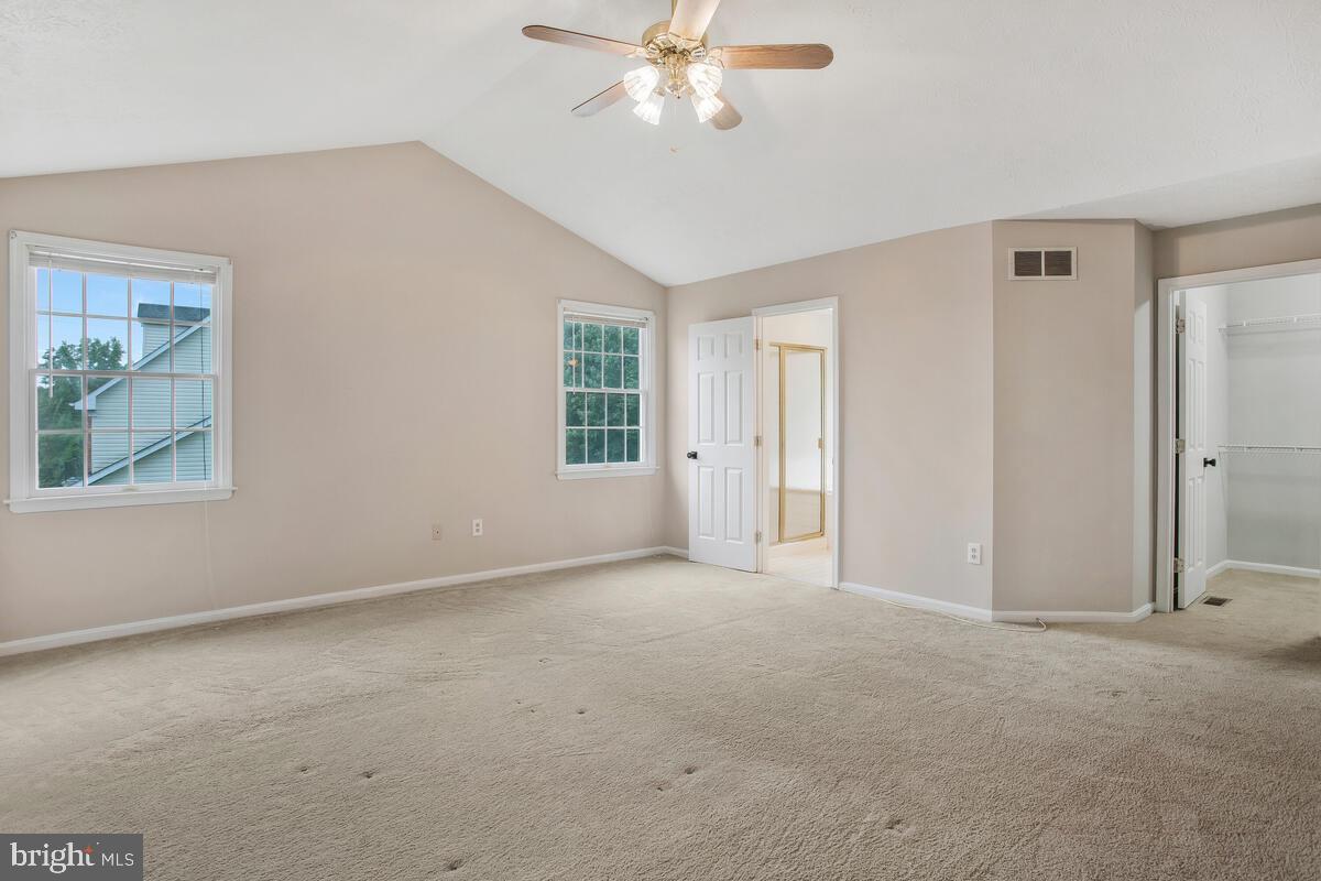 LYONSWOOD - Residential Lease