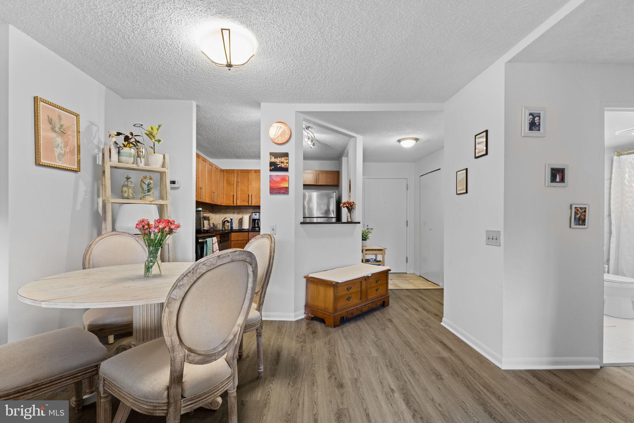 WASHINGTON SQ - Residential Lease