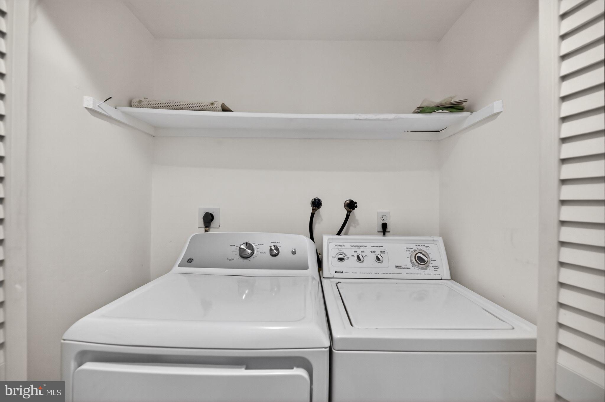 MOSBYS LANDING - Residential