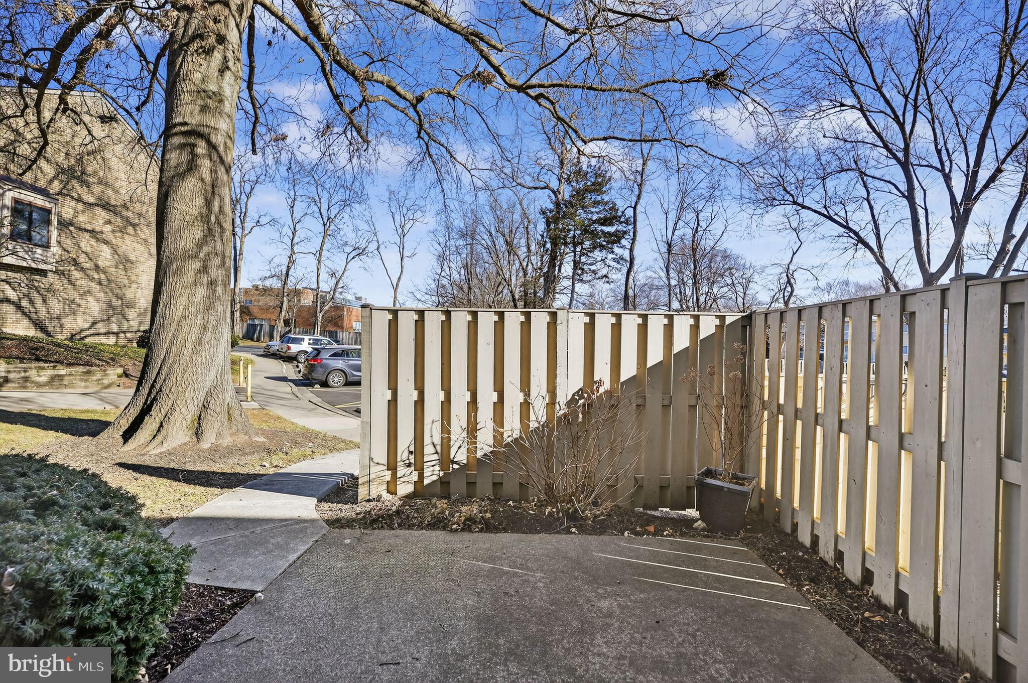 MOSBYS LANDING - Residential