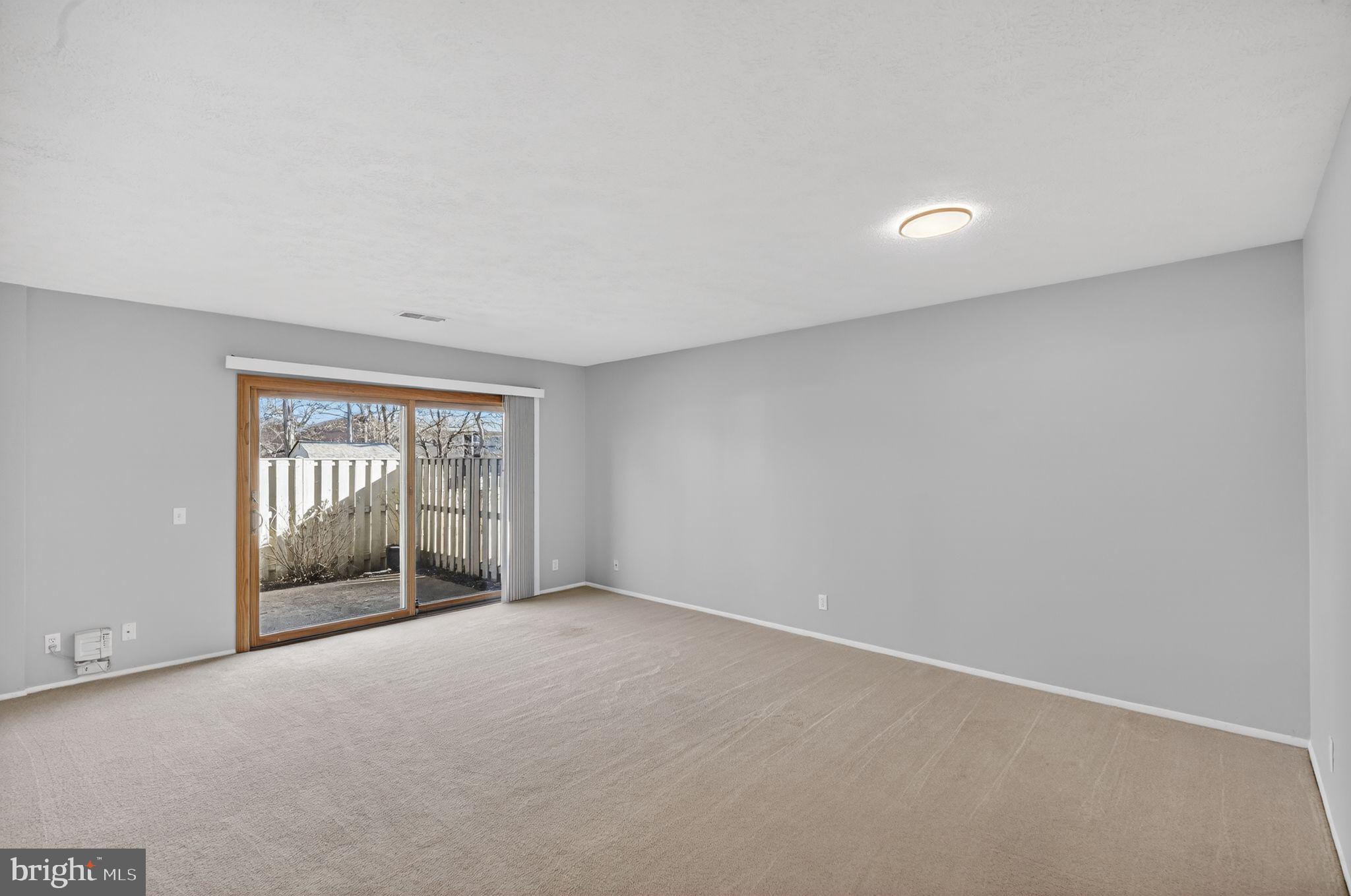 MOSBYS LANDING - Residential