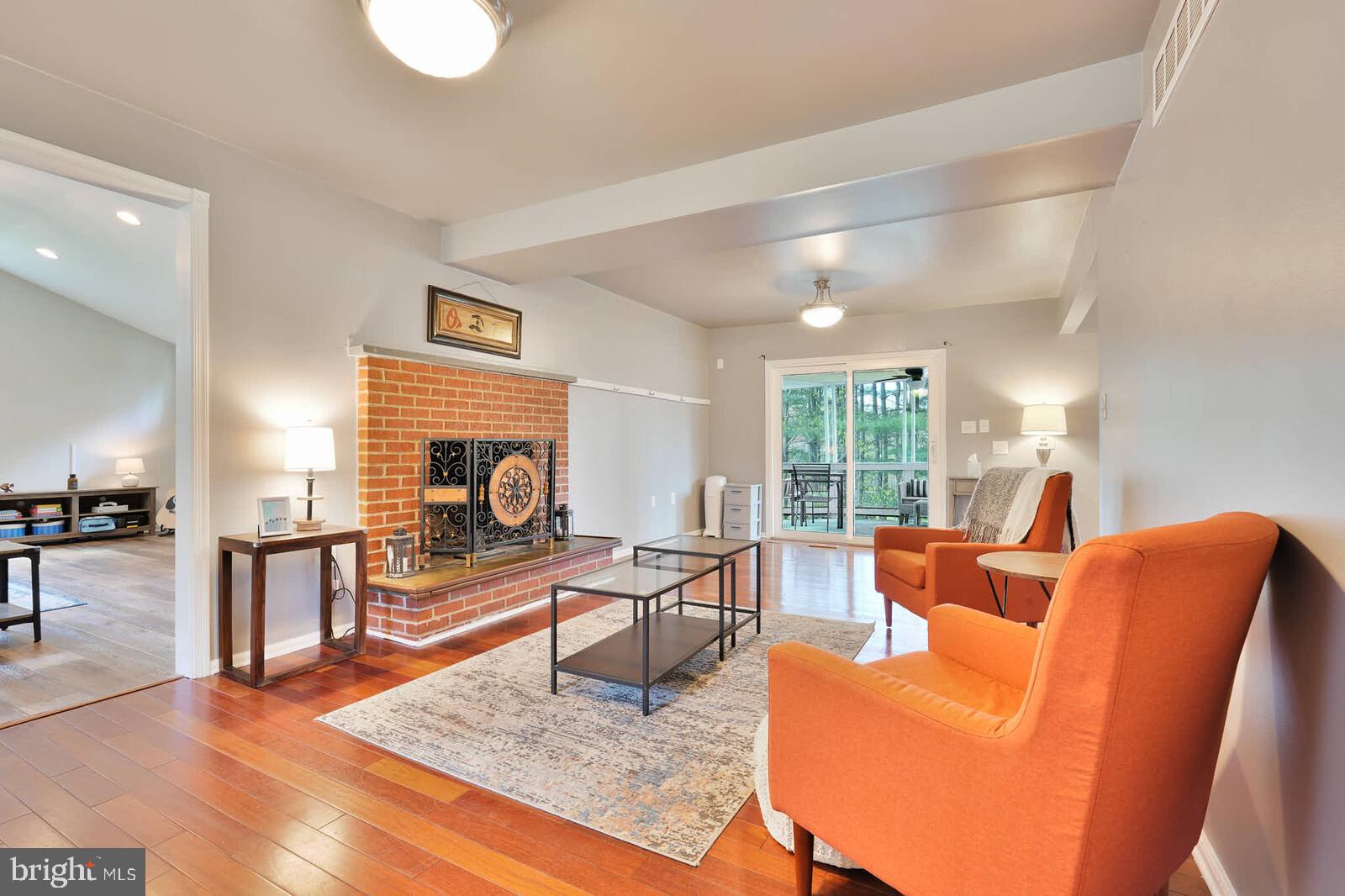 FOLLY FARMS - Residential