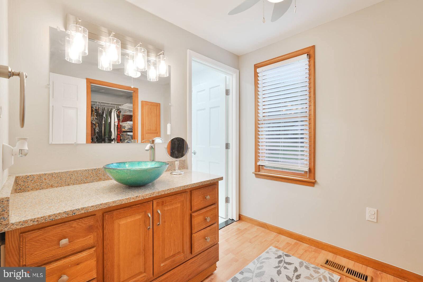 FOLLY FARMS - Residential