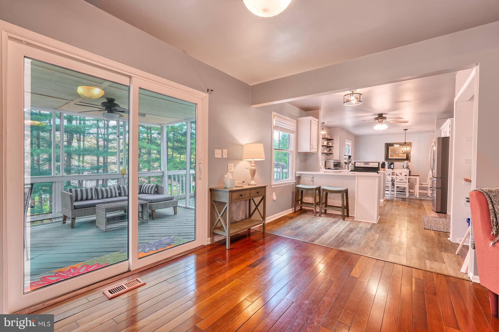 FOLLY FARMS - Residential