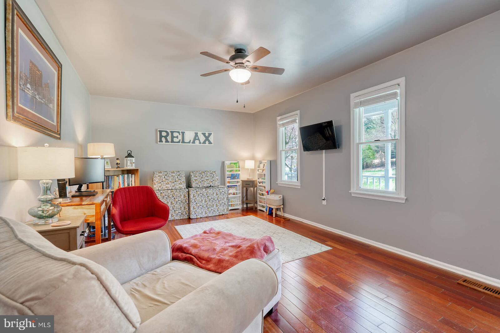 FOLLY FARMS - Residential