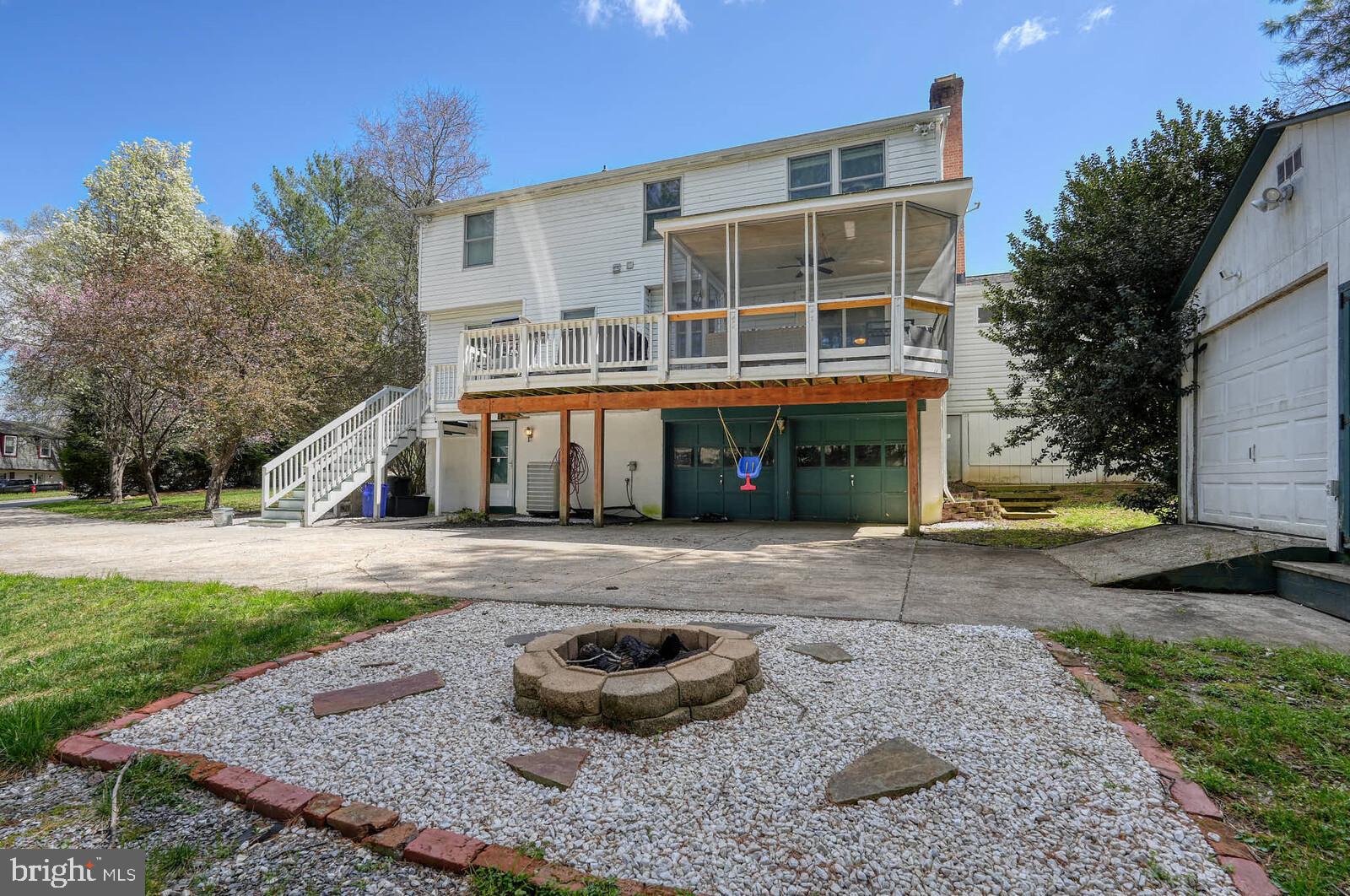 FOLLY FARMS - Residential