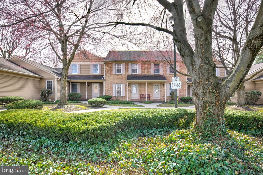 Photo of 59 Ashlea Village, NEW HOLLAND, PA 17557 (MLS # PALA2085380)