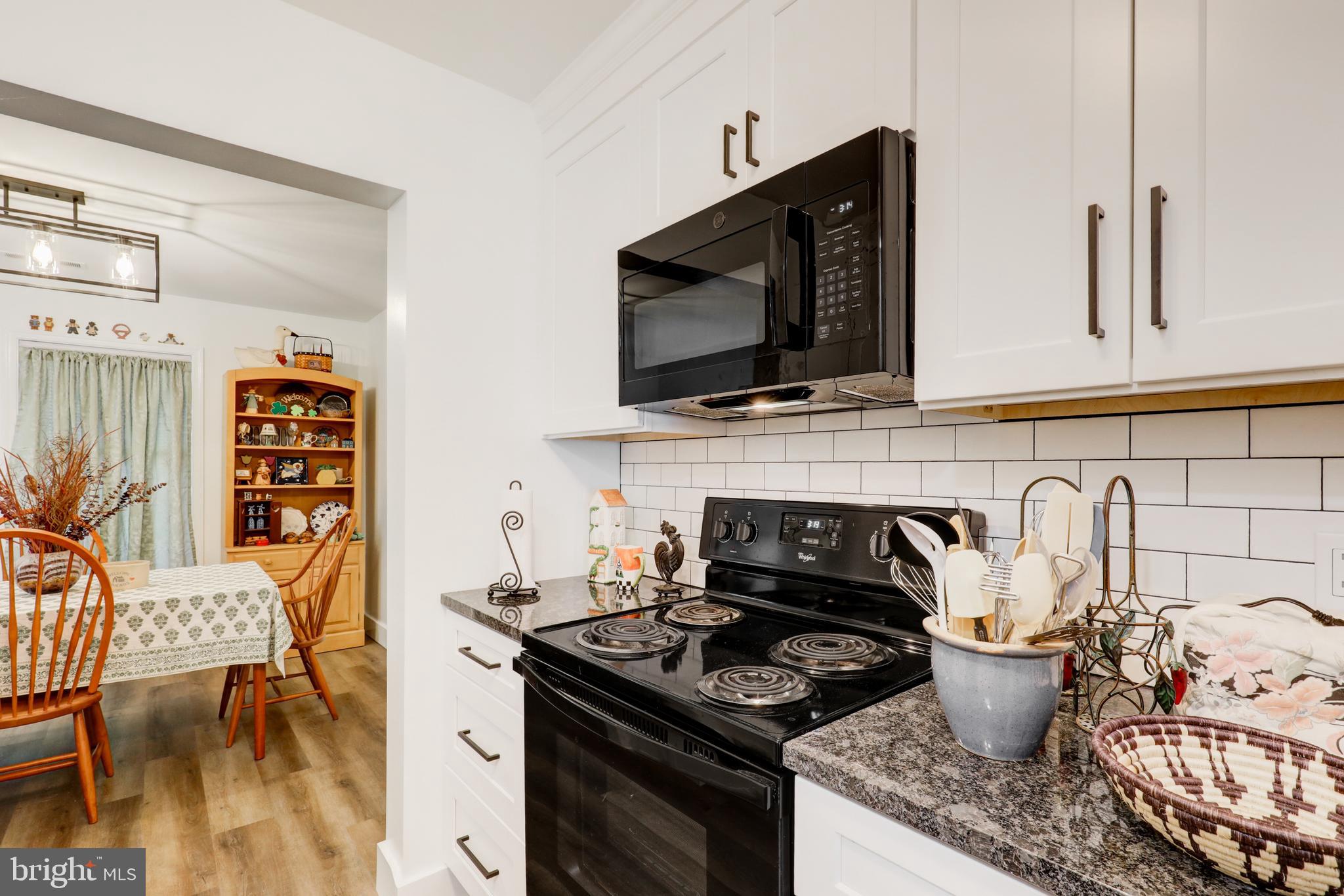 ASHLEA VILLAGE - Residential