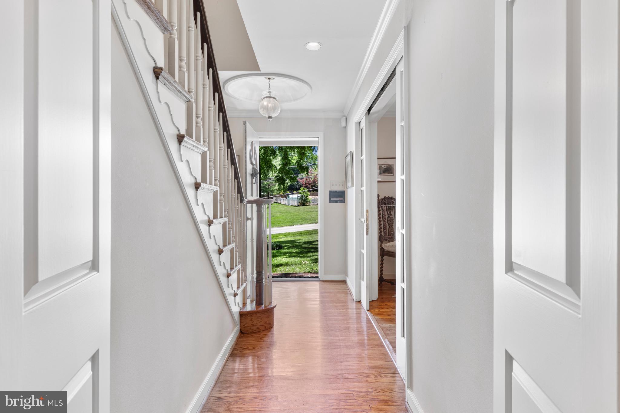 931 HOLLOW ROAD