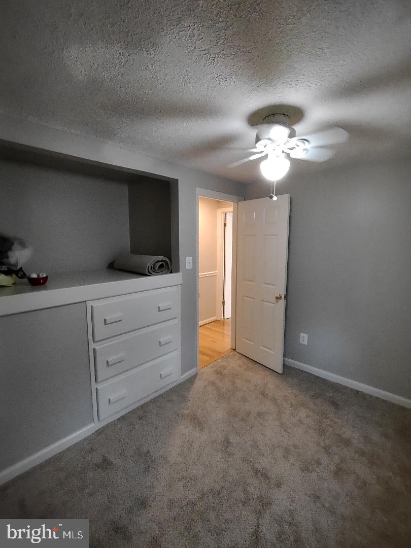 SILVER OAKS - Residential