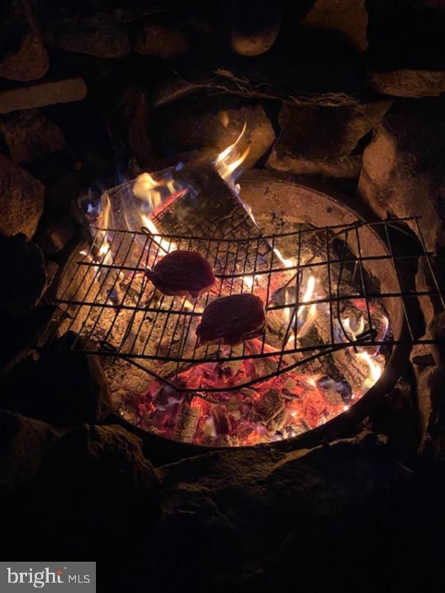 SILVER OAKS - Residential