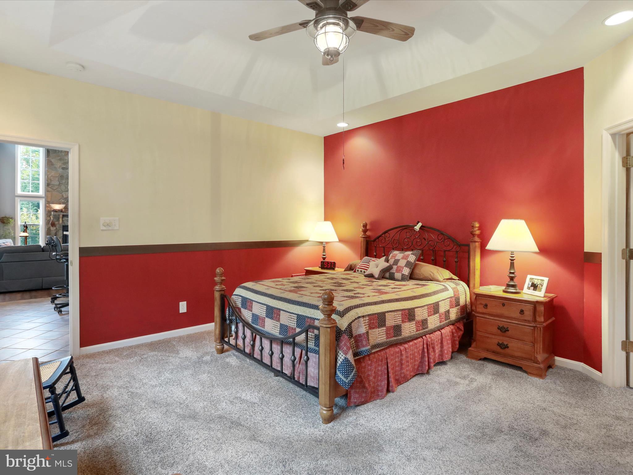 APPLE KNOLLS ESTATES - Residential