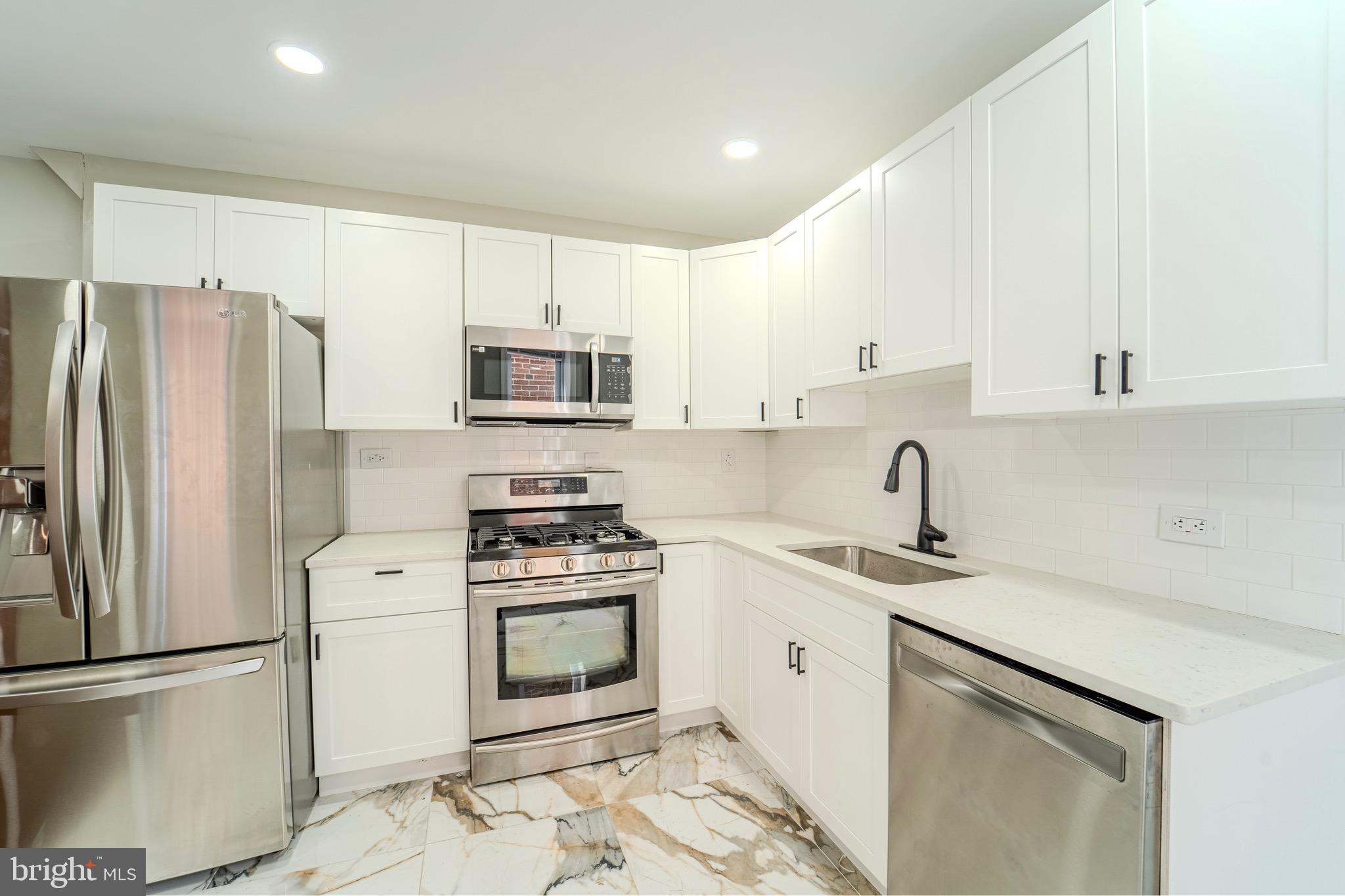 PHILADELPHIA (WEST) - Residential