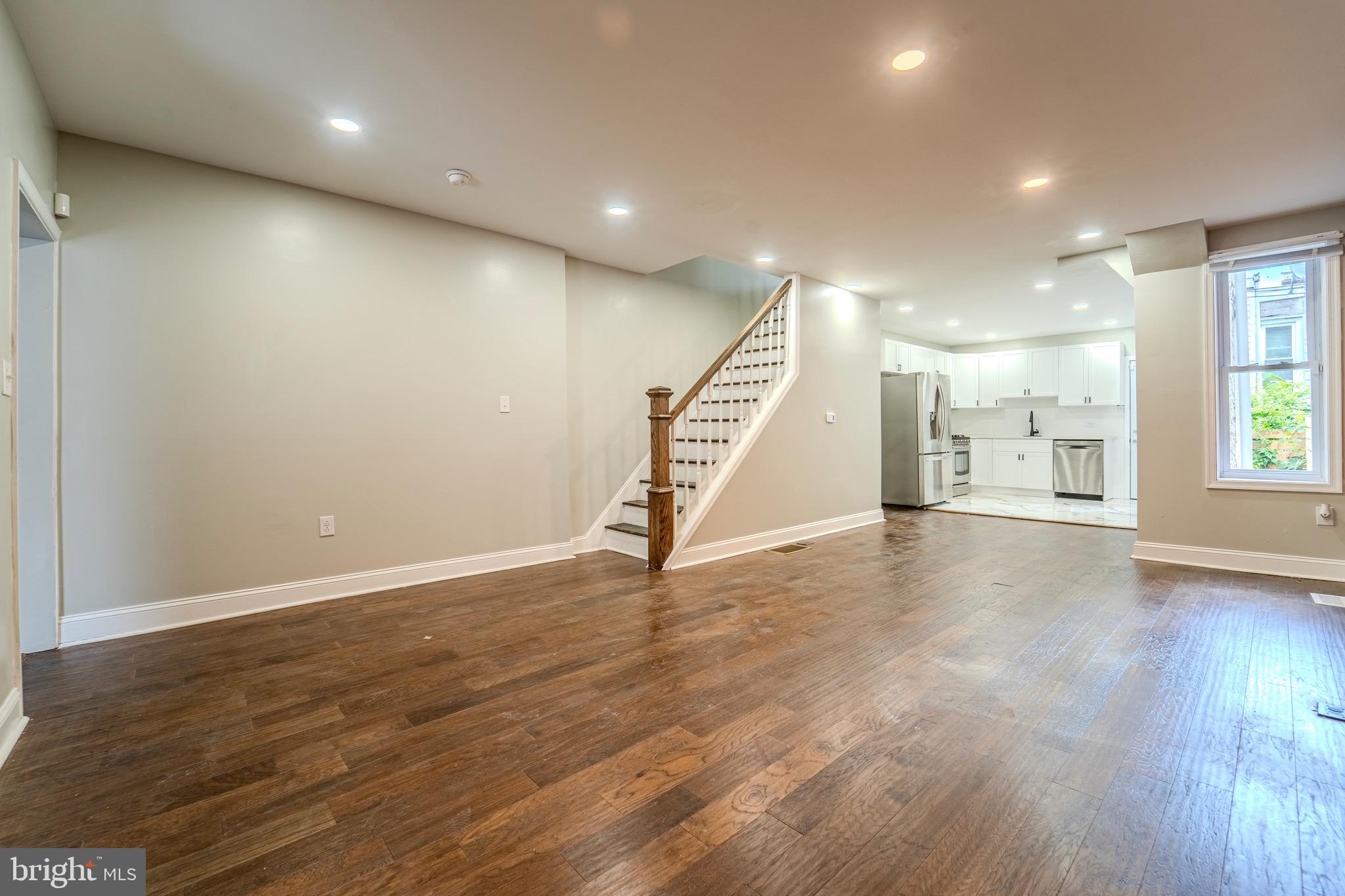 PHILADELPHIA (WEST) - Residential