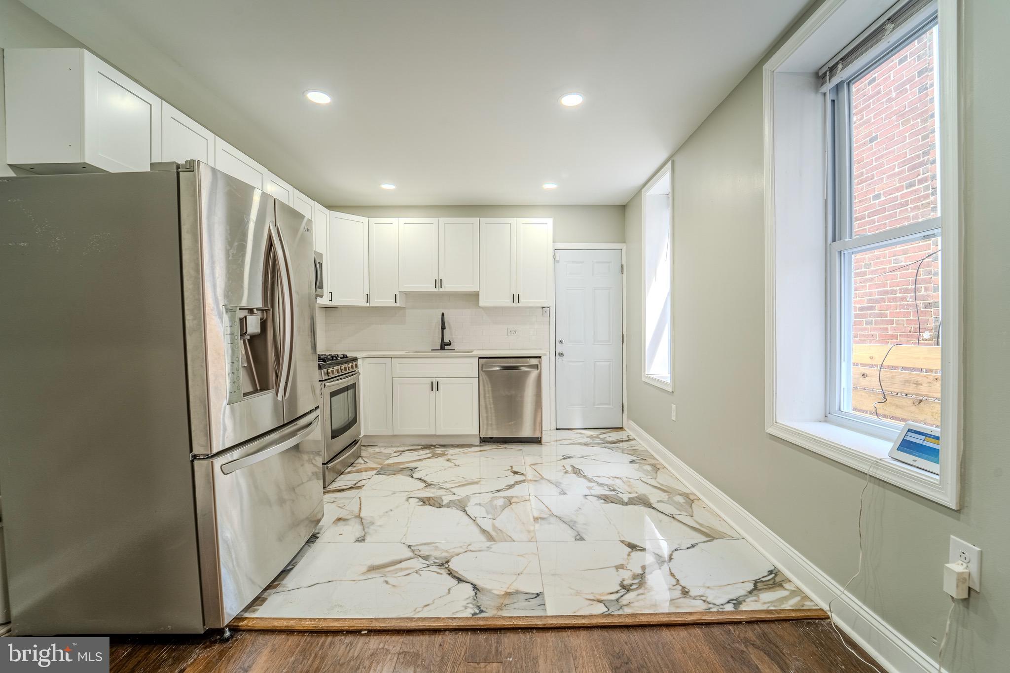 PHILADELPHIA (WEST) - Residential