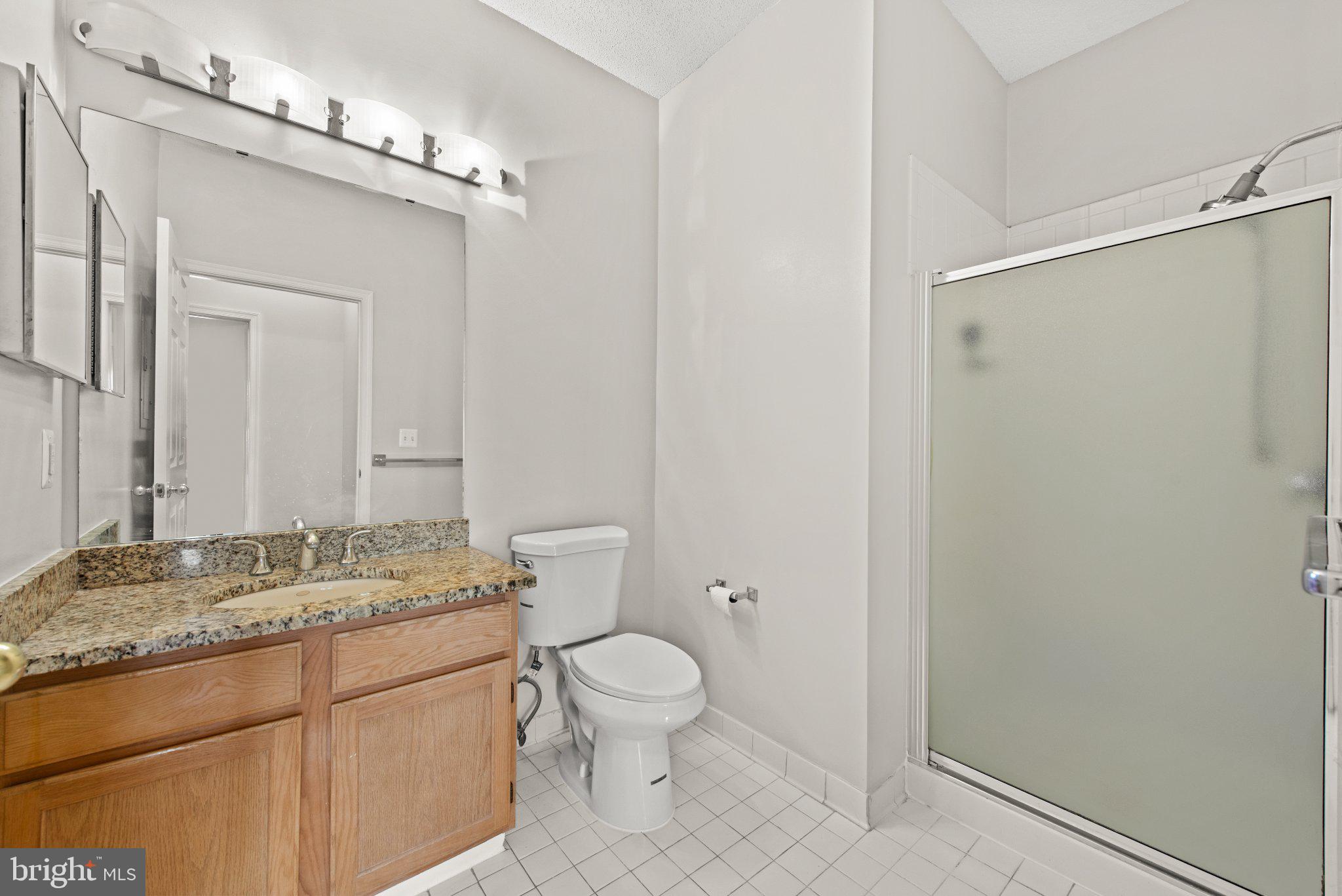 OAK PARK CONDO - Residential