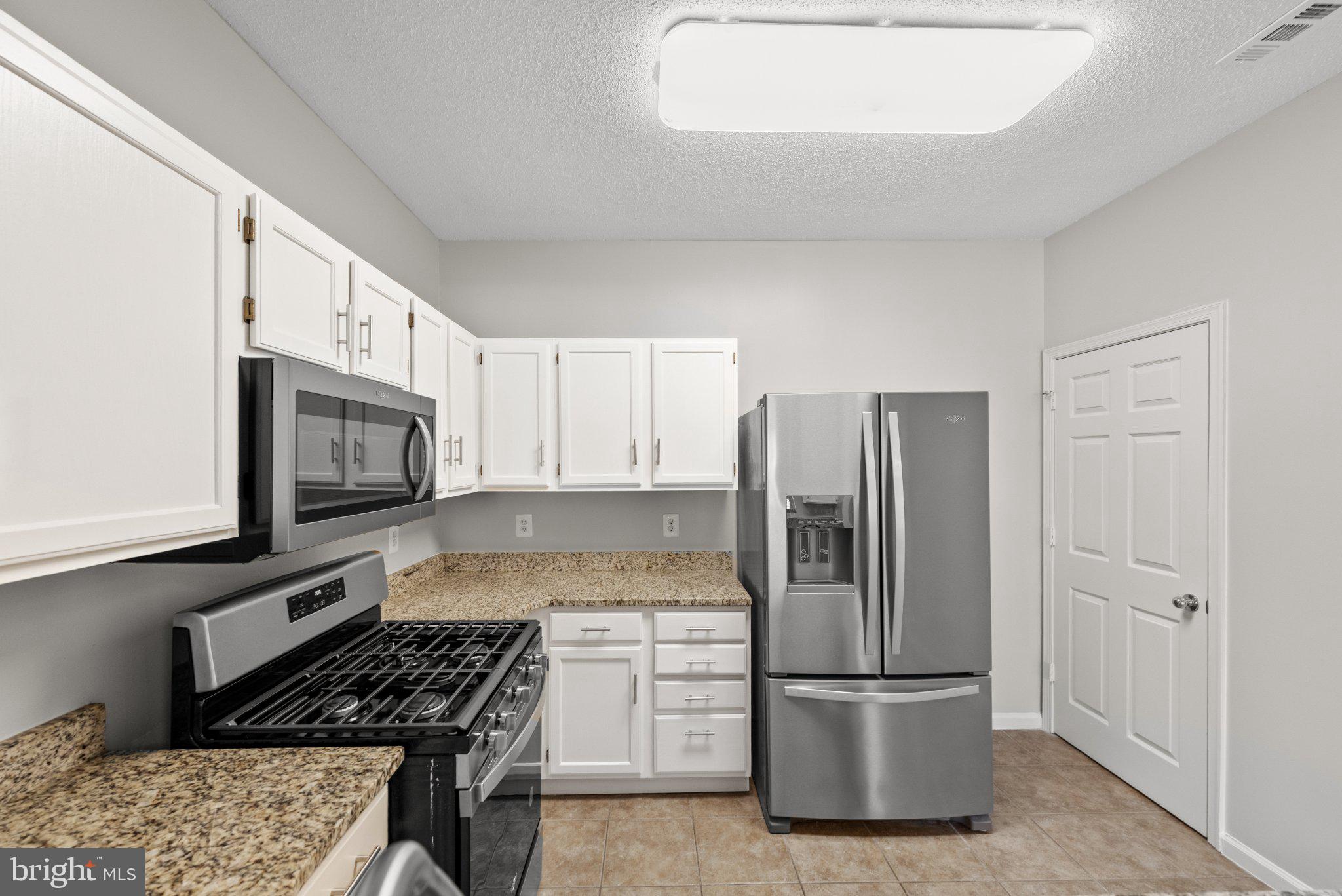 OAK PARK CONDO - Residential