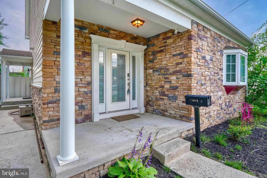 Welcome home to 149 H Riverside Road - it is move in ready!  This home has hardwood flooring in the main living areas and brand new carpet in the bedrooms.  With an open floor plan and and abundance of natural light - this home has everything you are looking for.  Extra large rooms and walk in closets, there is plenty of storage.  The main level of the home has a large 4th bedroom or office space with its own dedicated full bathroom.  Perfect for an au pair or multi-generational families.  The yard is fully fenced in and the home is located near 695 & 95 and downtown Baltimore.  Details of the listing are as follows: ***2023 wall to wall carpet, 2023 garbage disposal, 2022 Stove, 2021 Dishwasher, 2019 Washer & Dryer, Roof 14 years old, HVAC 14 years old, Tankless hot water heater 14 years old.***