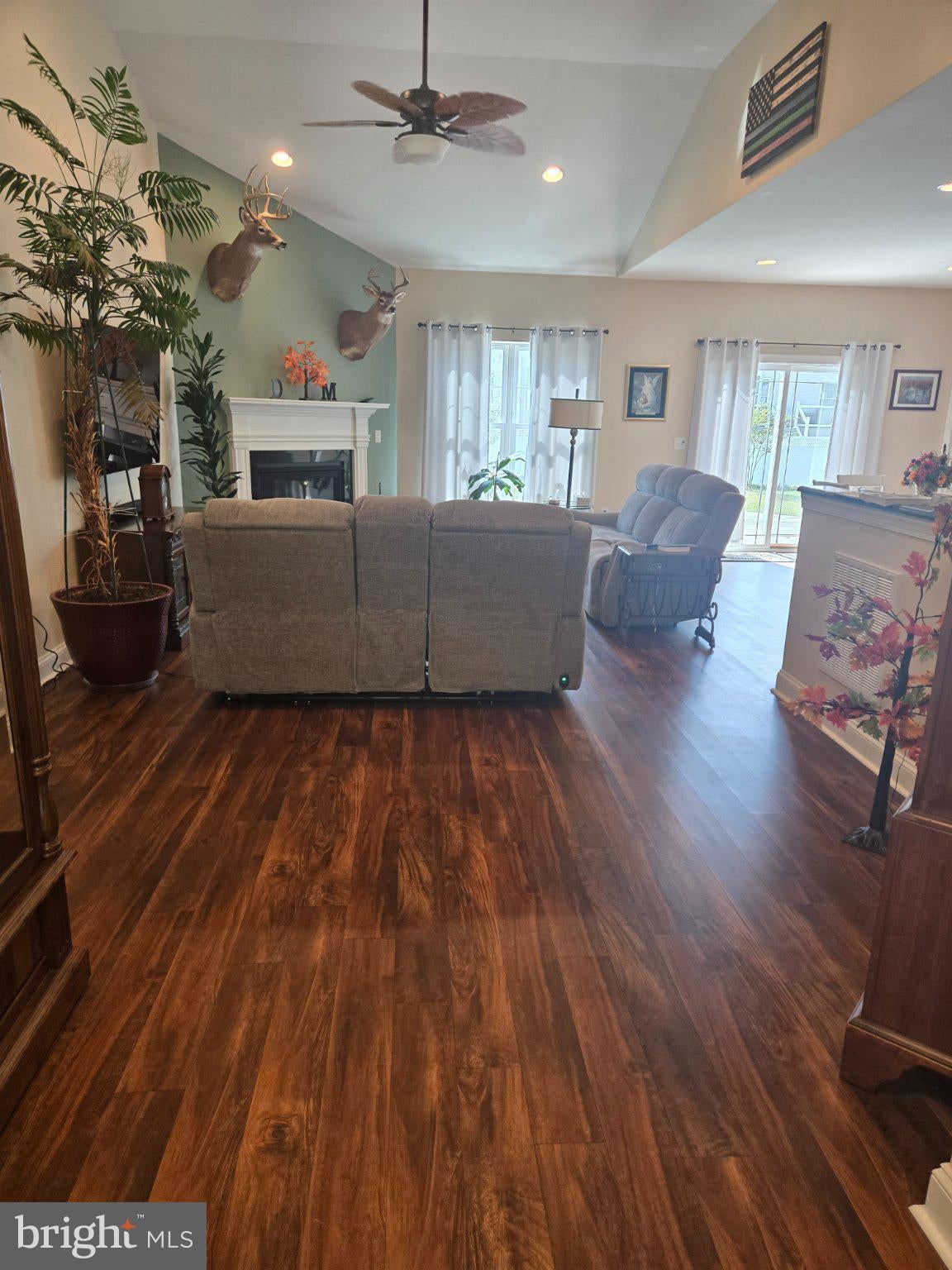 415 HORSE TRAIL LANE