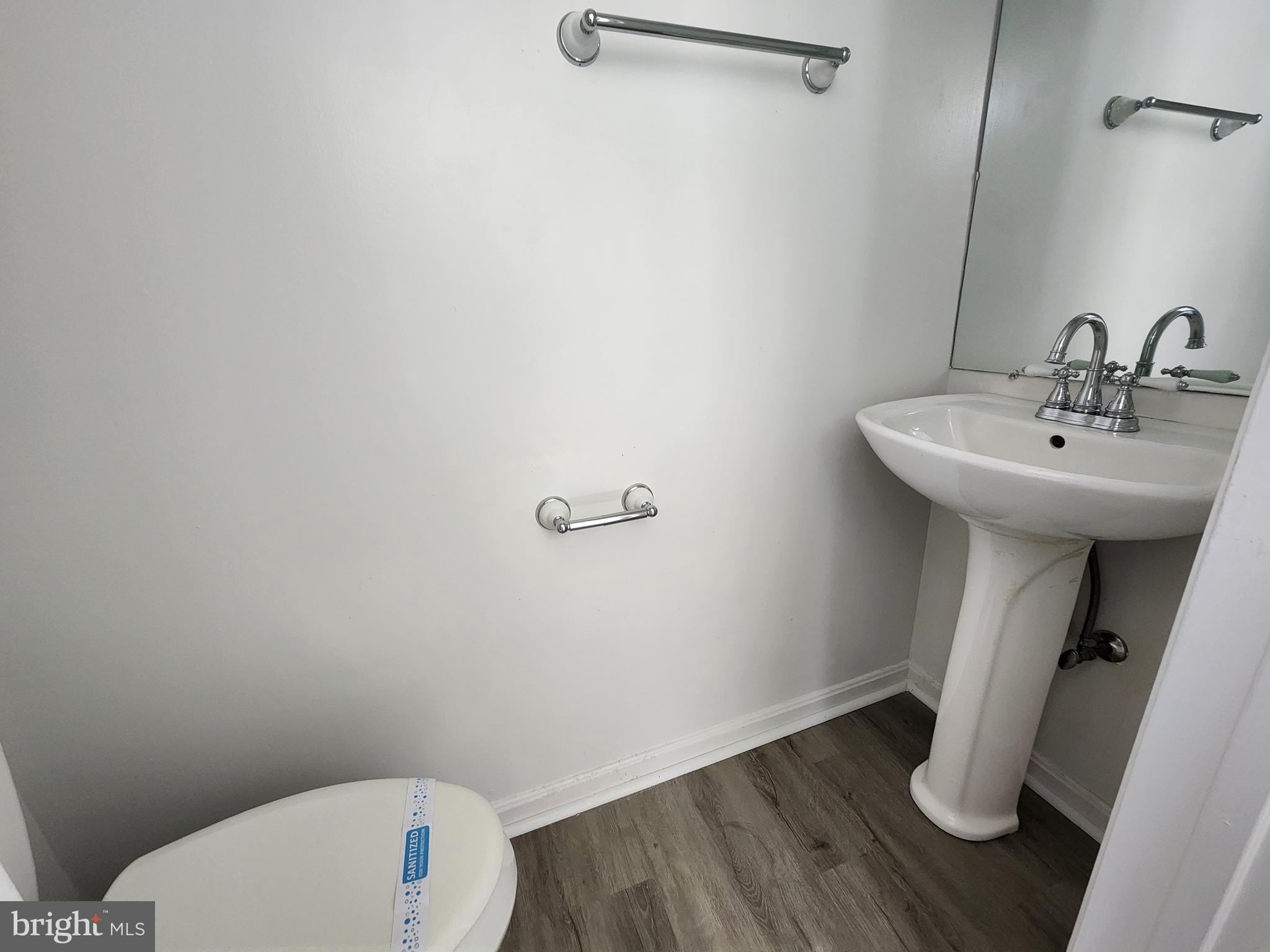 JOHNSTON SQUARE - Residential