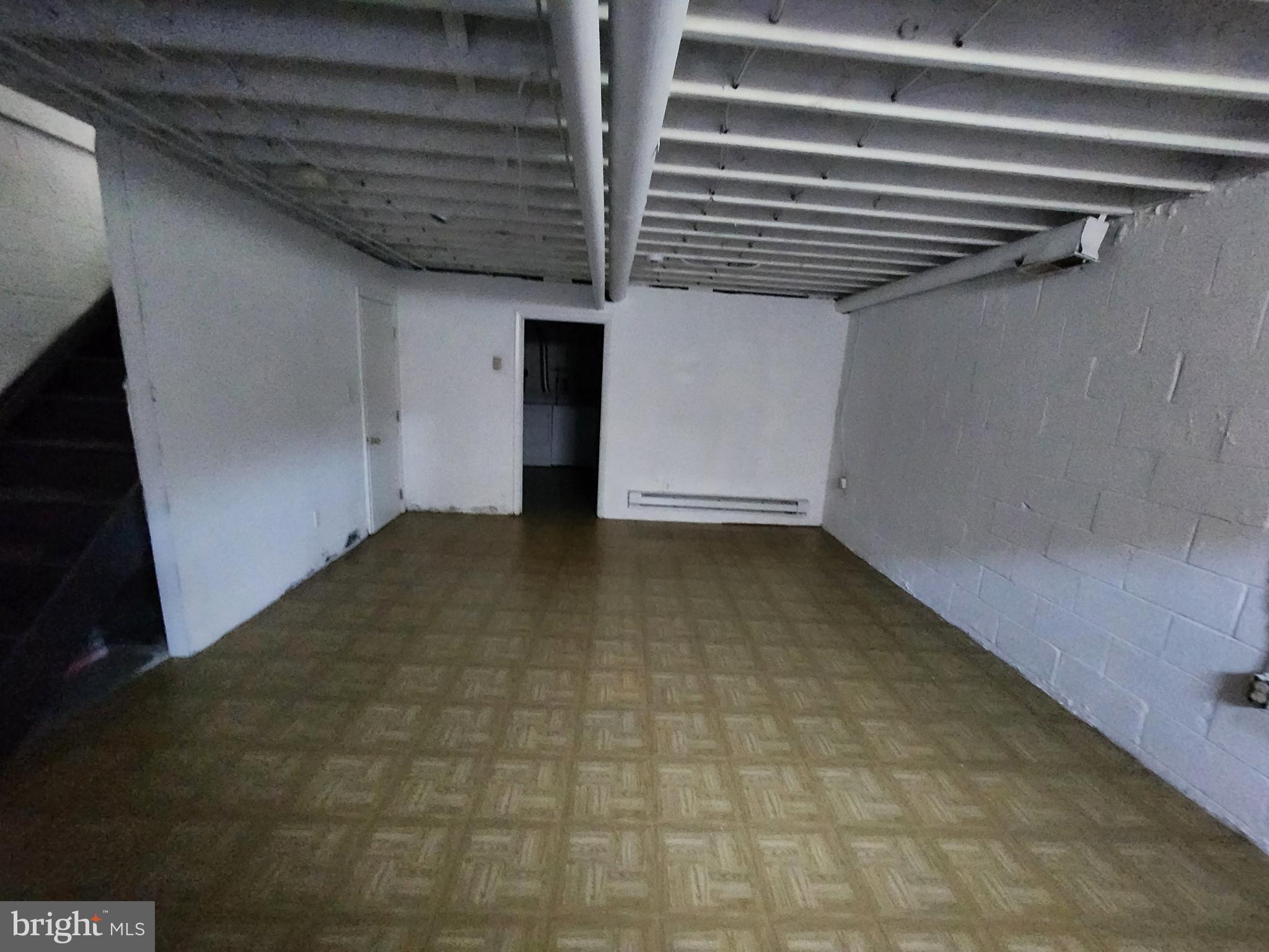 JOHNSTON SQUARE - Residential