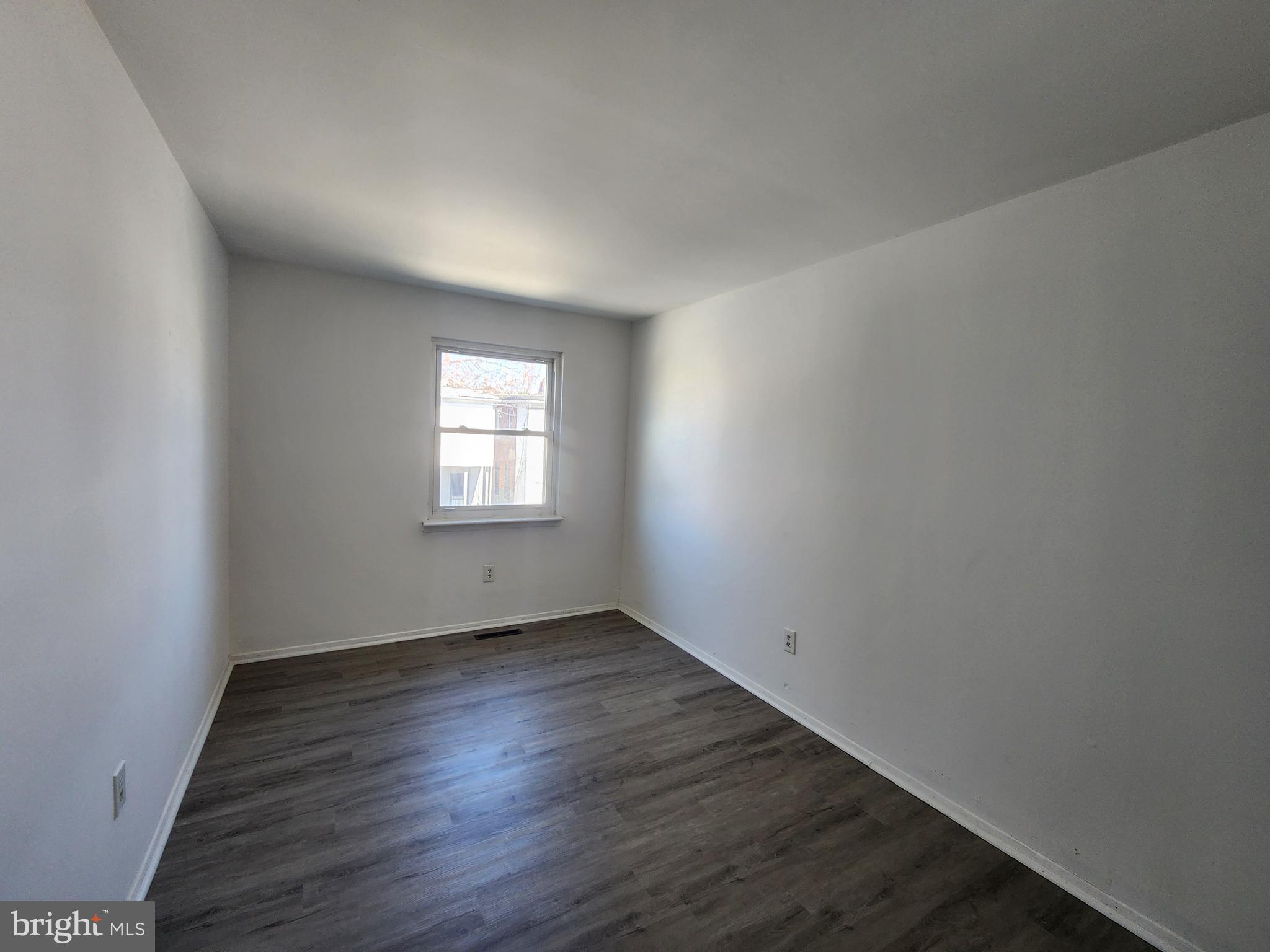 JOHNSTON SQUARE - Residential