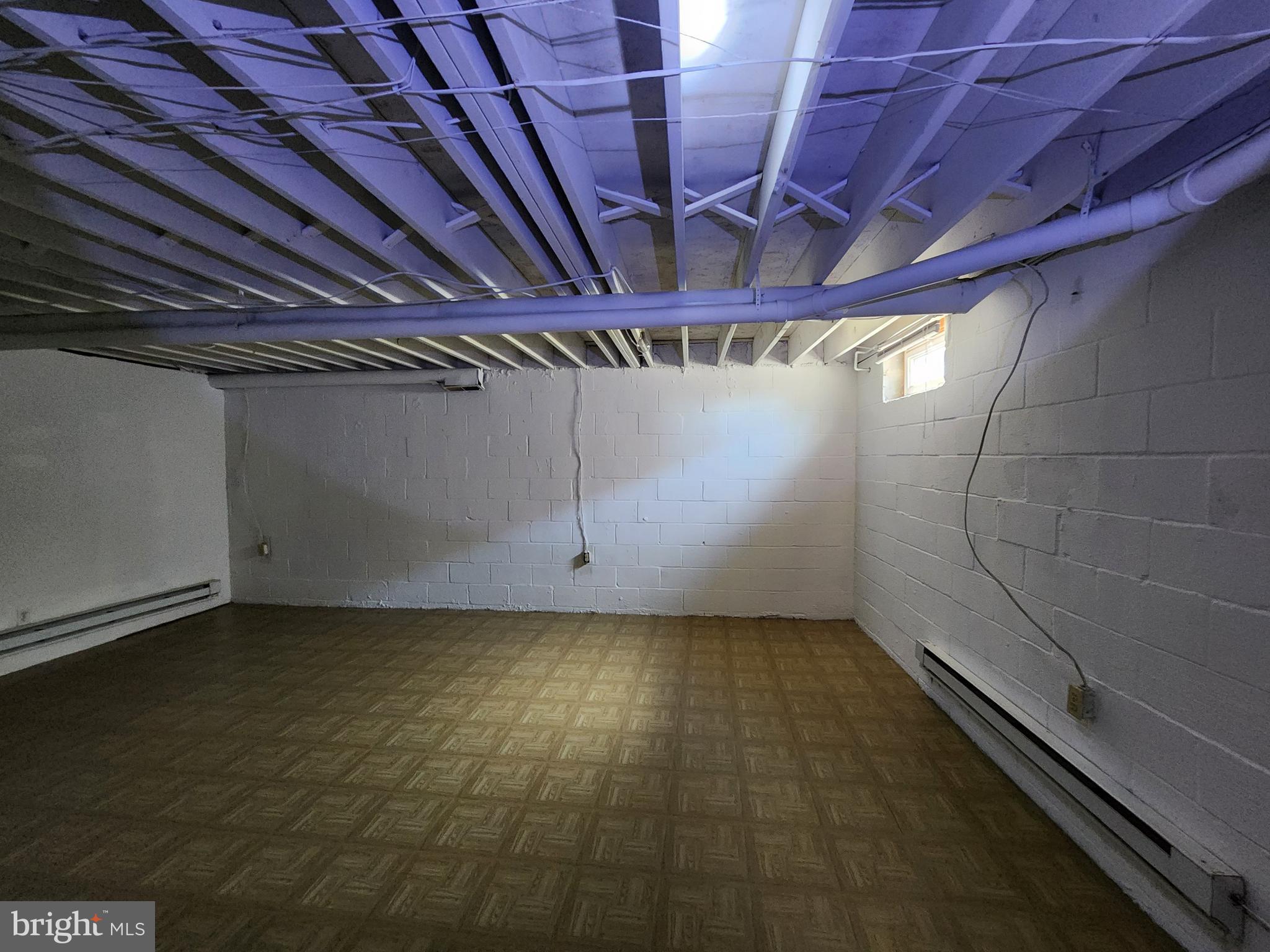 JOHNSTON SQUARE - Residential