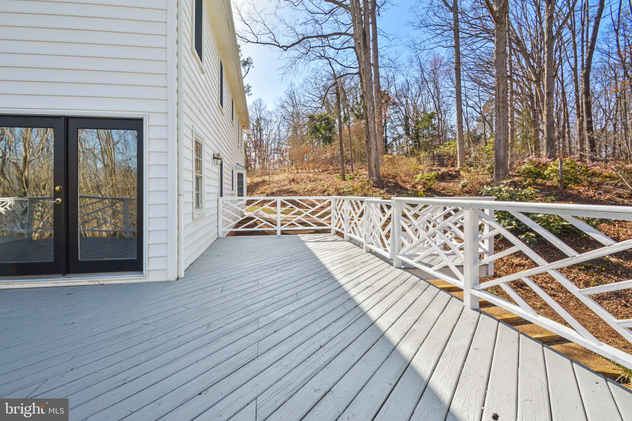 MERIWETHER HILL - Residential