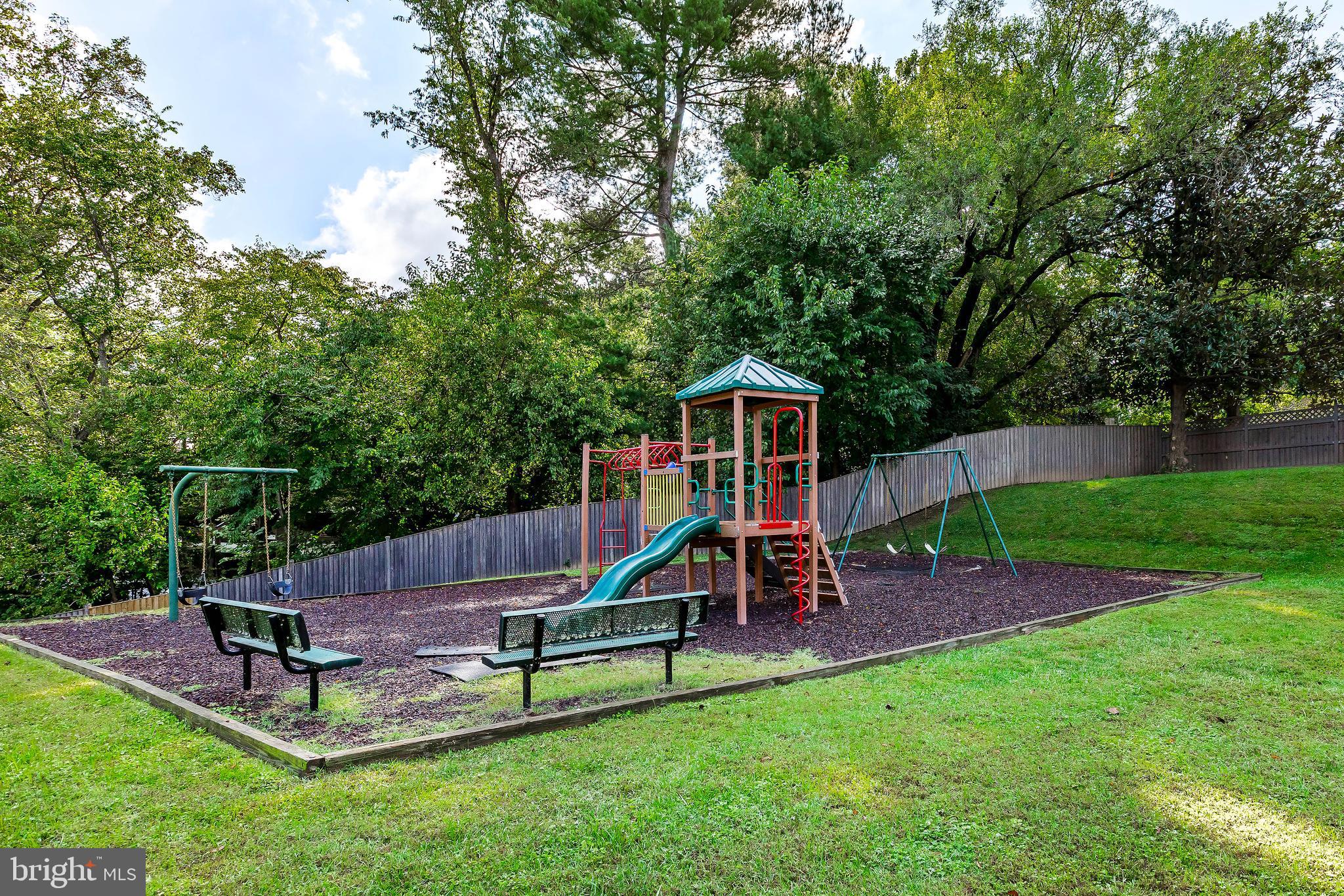 SUMNER COURT CODM - Residential Lease