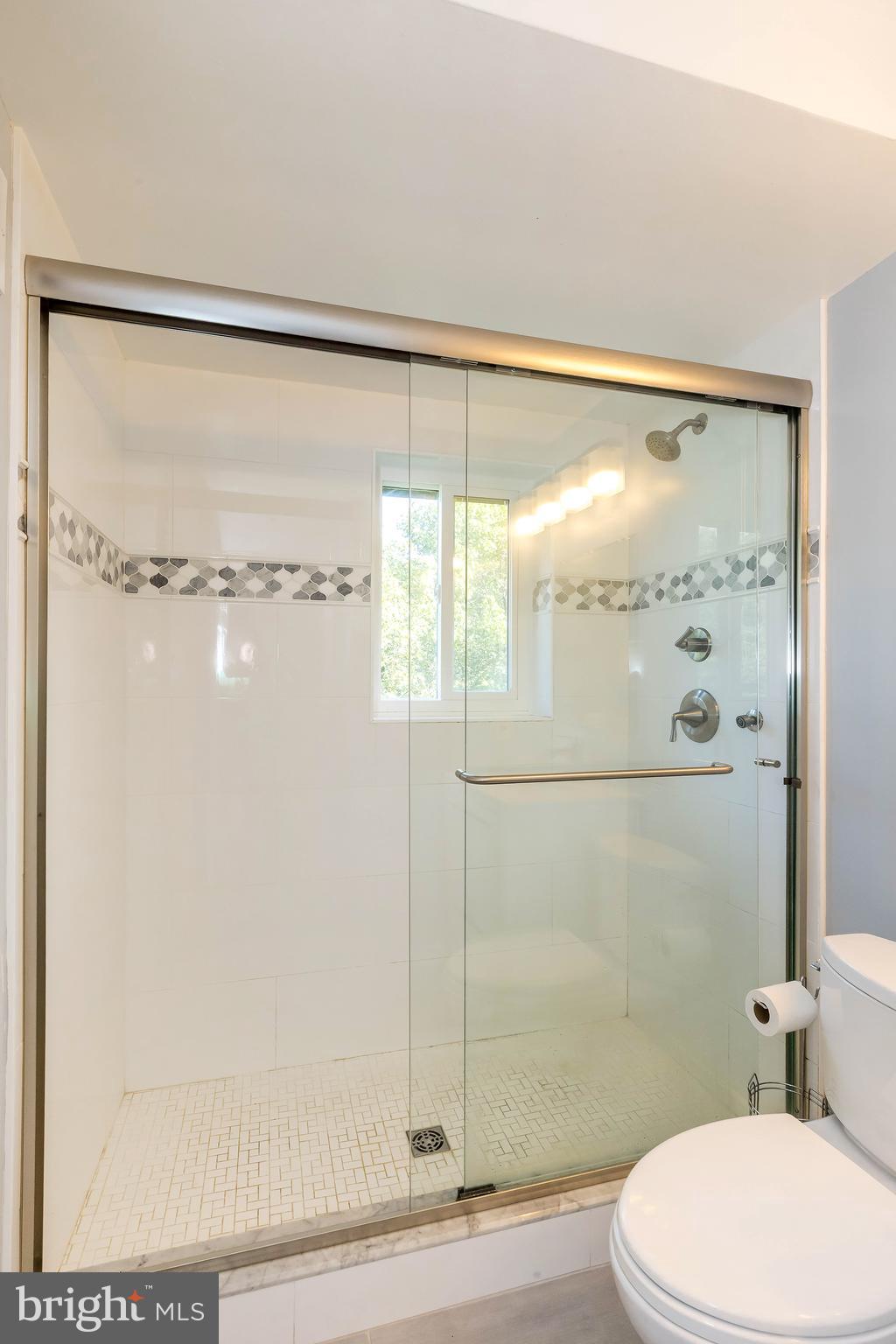 SUMNER COURT CODM - Residential Lease