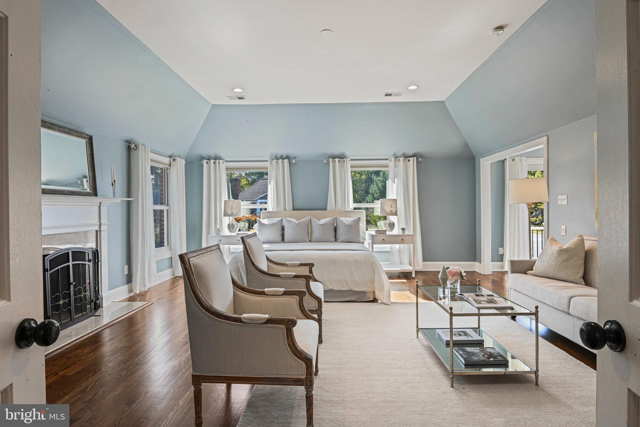 COUNTRYSIDE - Residential